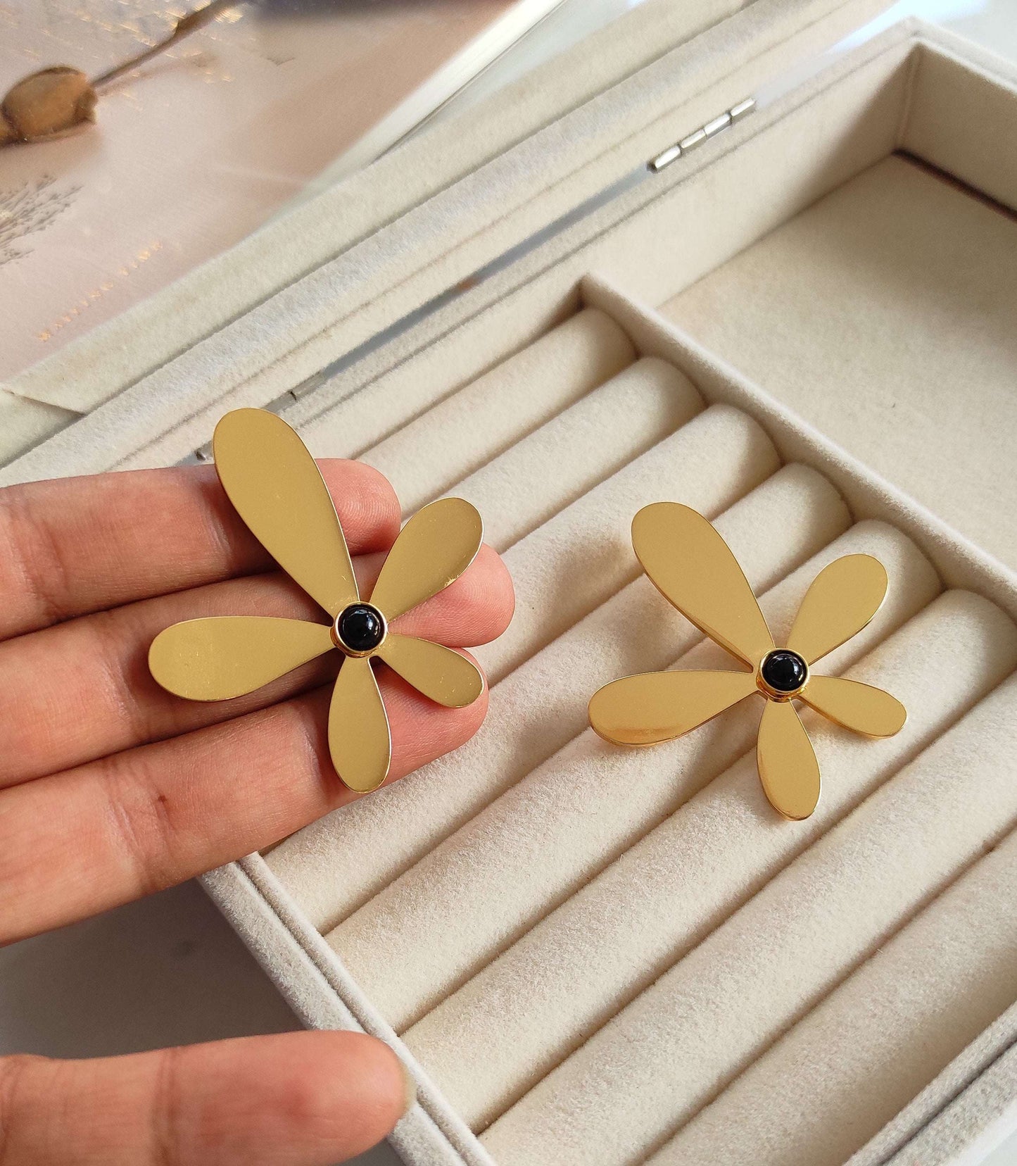 Lily flower golden stud earrings