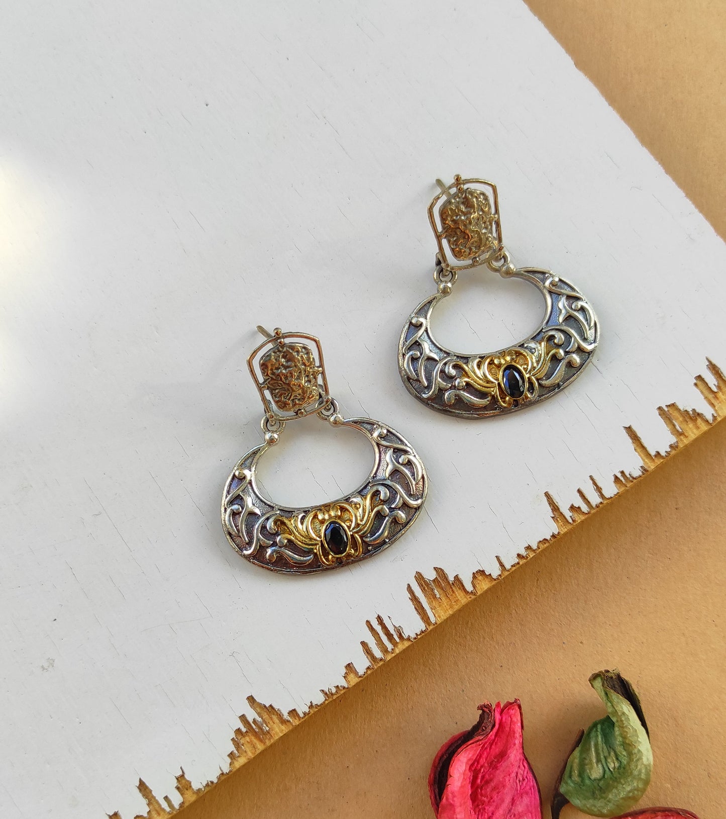 Sudha dualtone chandbali