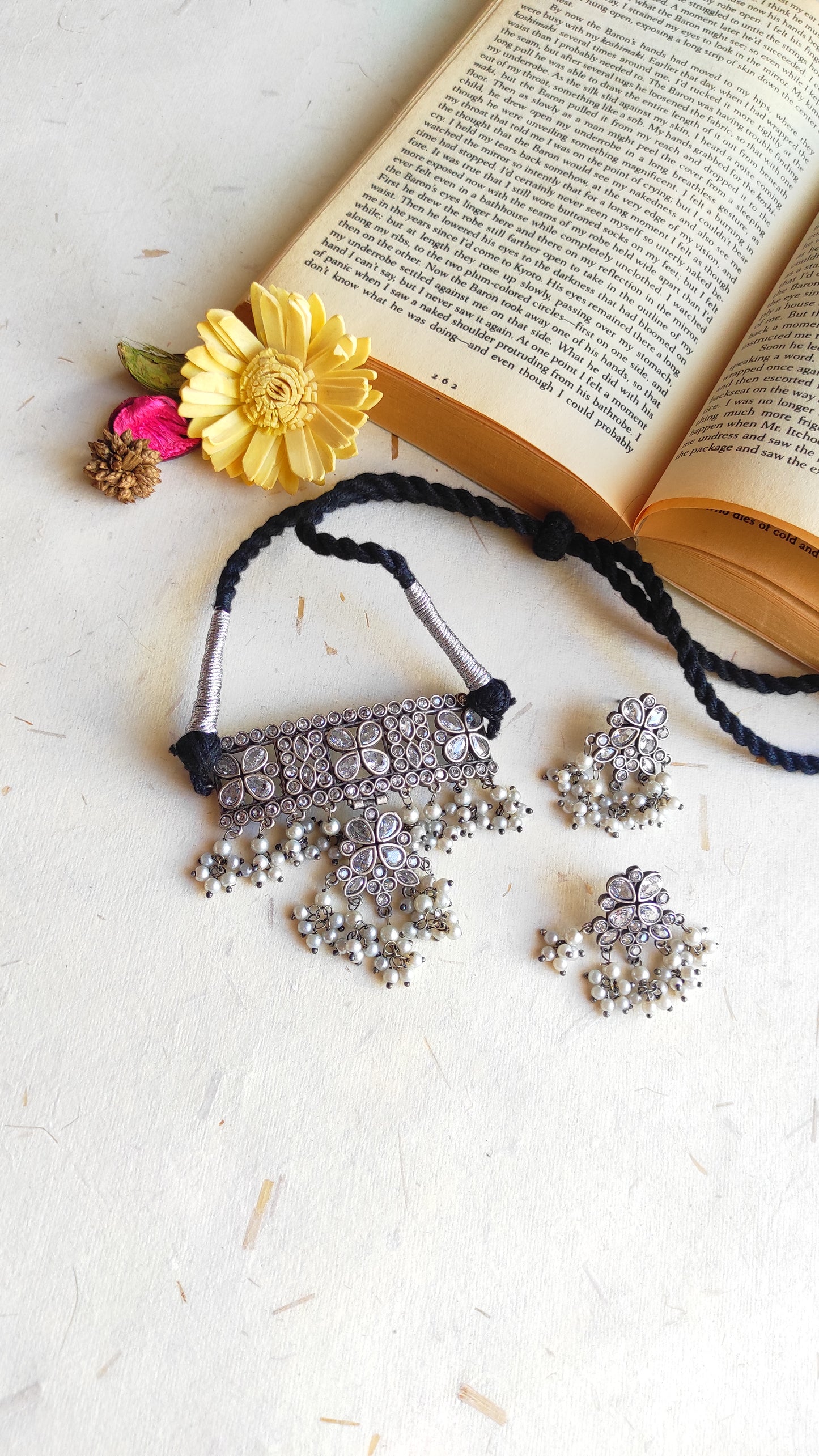 Meghna choker necklace