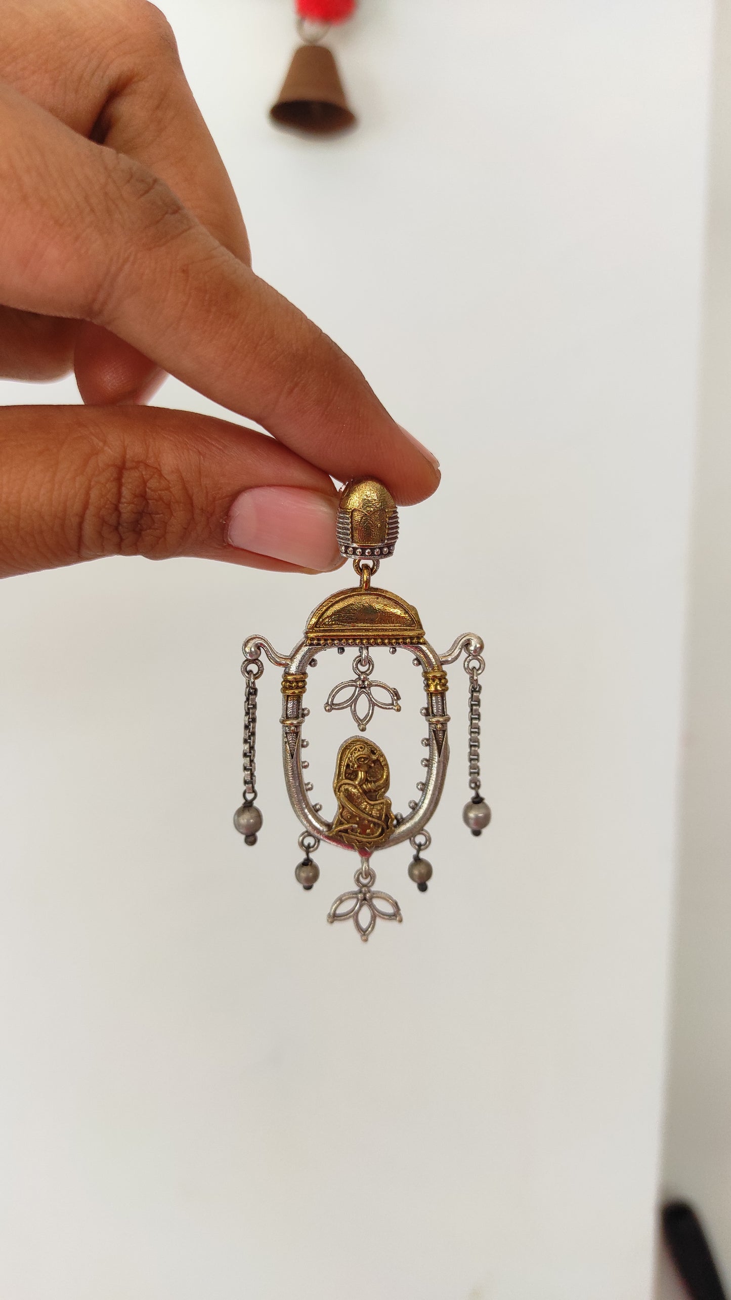 Dolly dualtone earrings