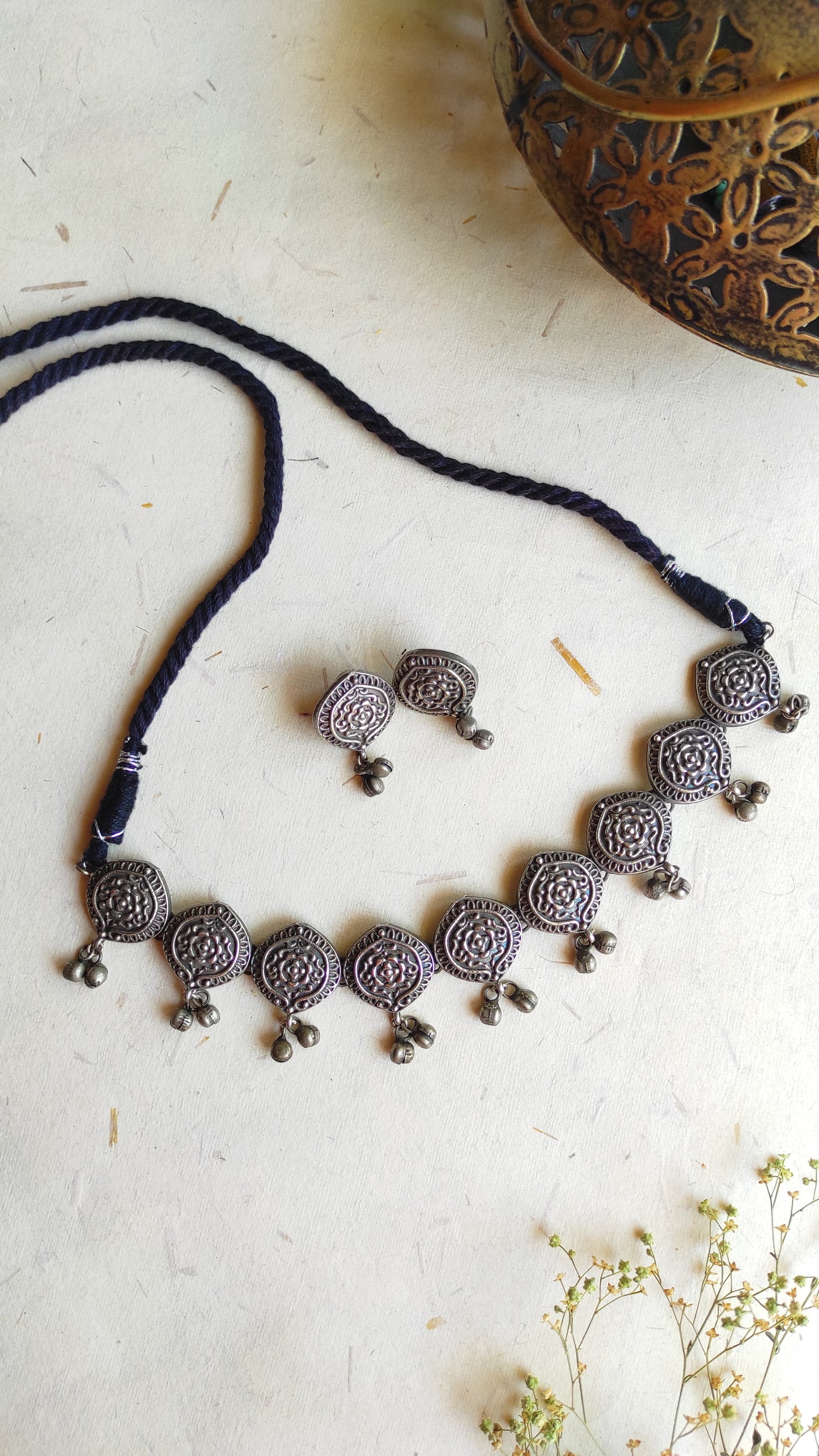 Netra silver lookalike necklace set