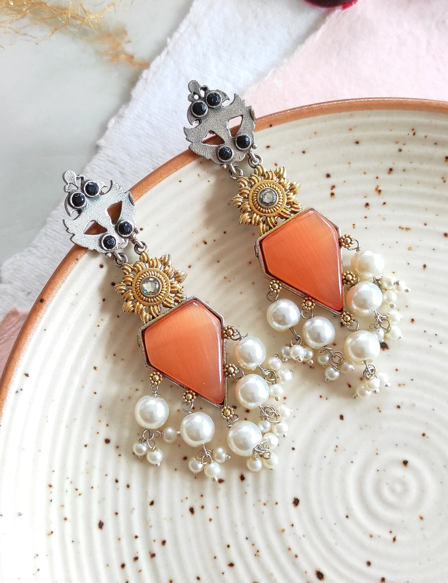 Sanju dualtone earrings with monalisa stones and hanging pearls