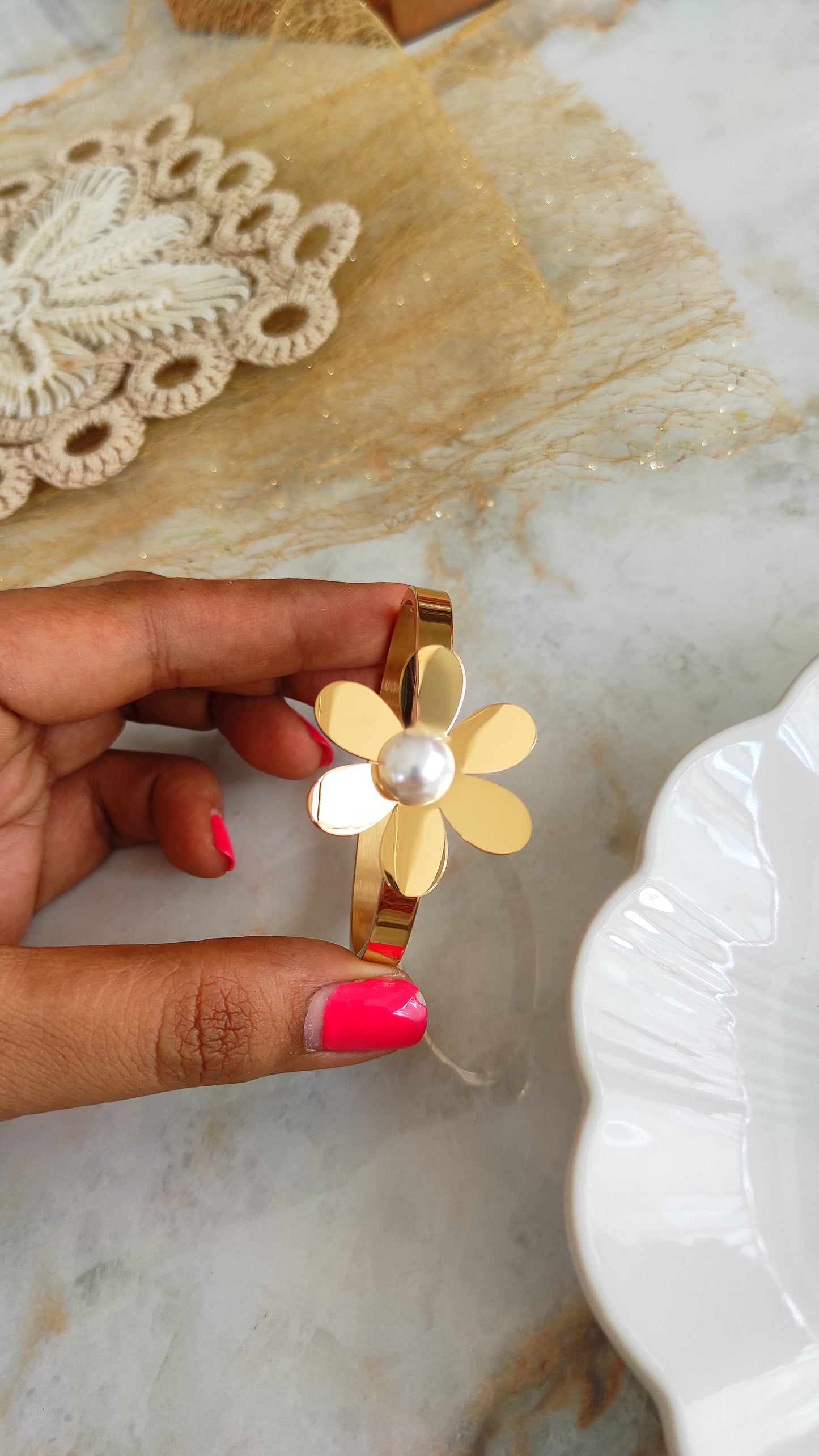 Anti tarnish flower kada bracelet