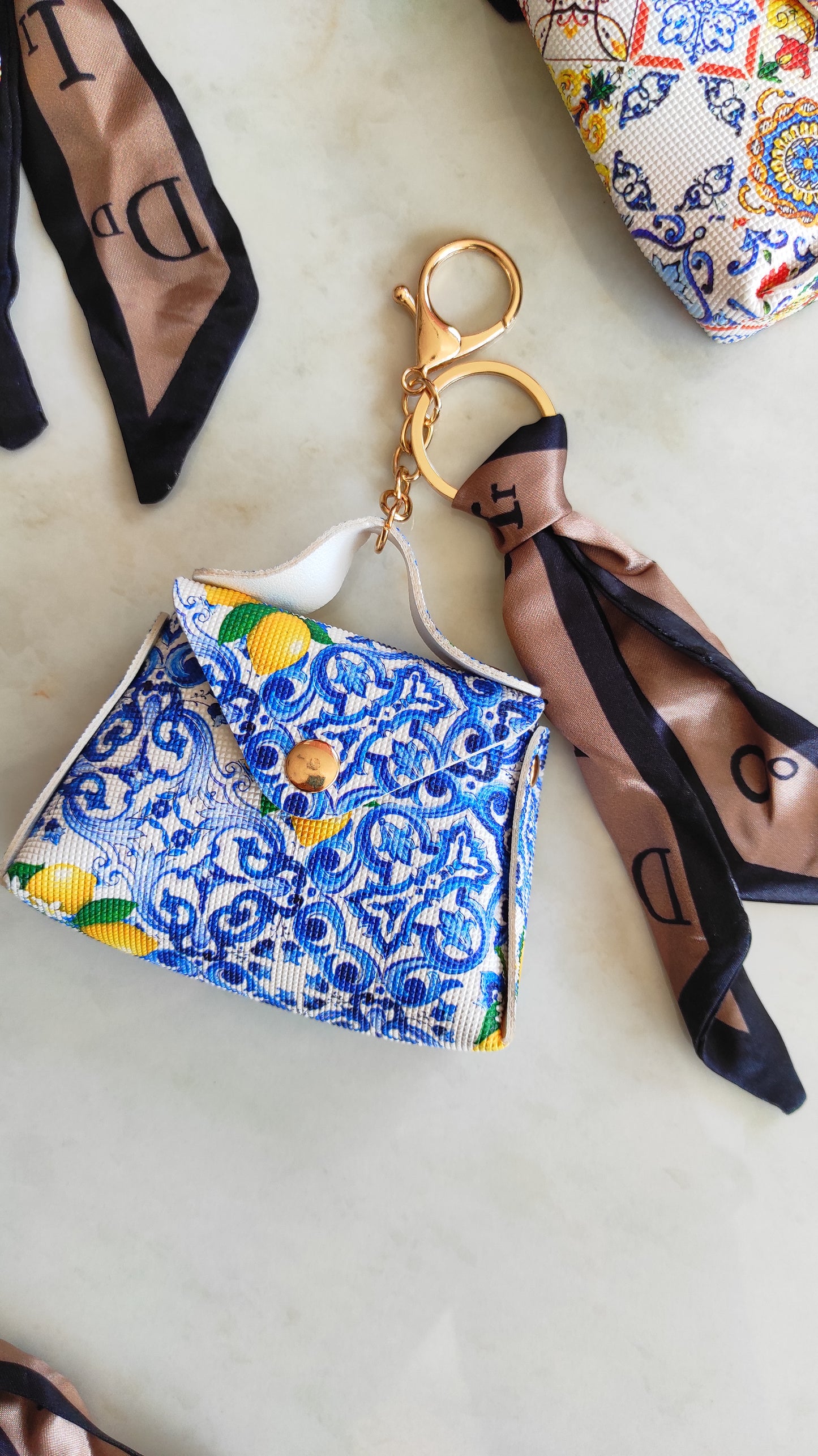 Quirky Bag Charm Key Chain 006