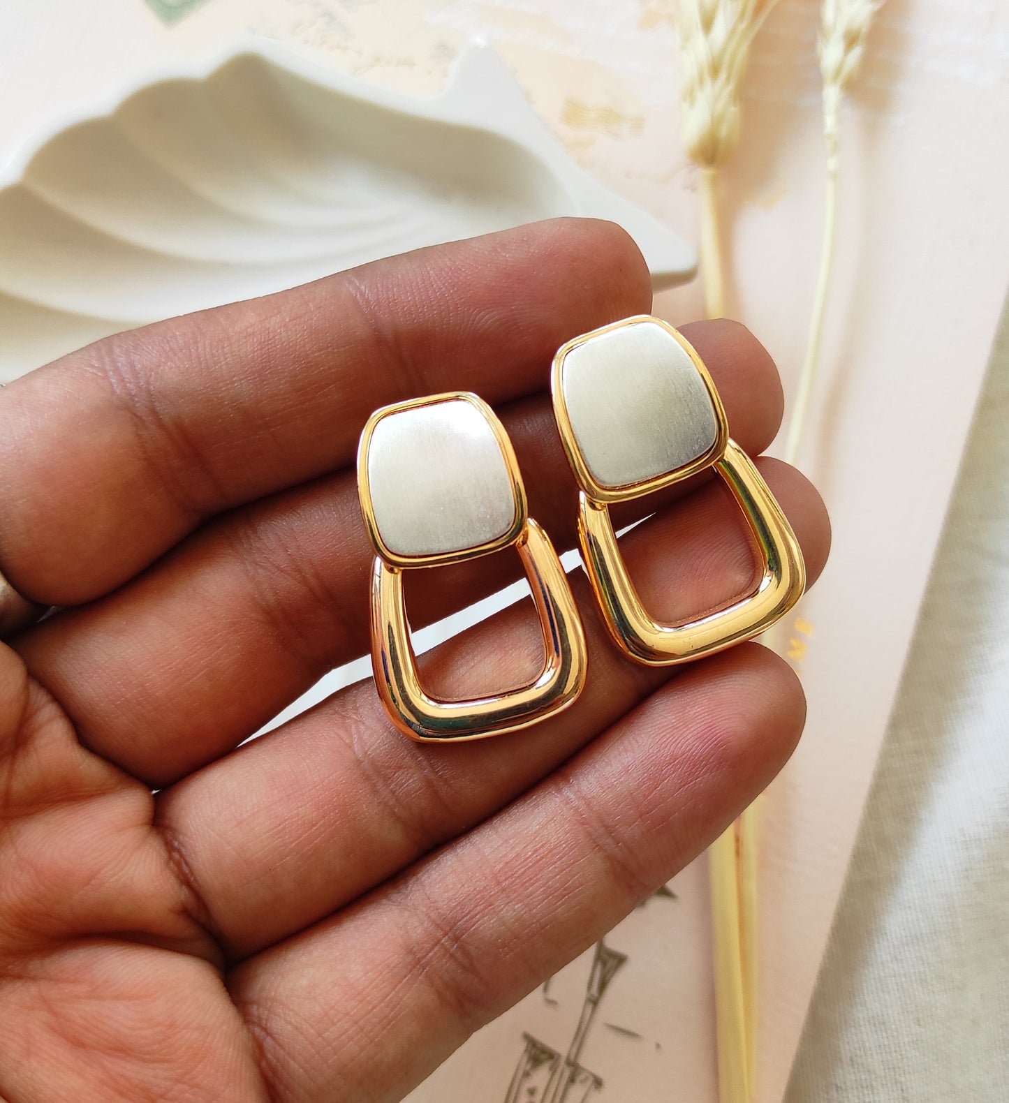 Korean Ziyu dualtone earrings