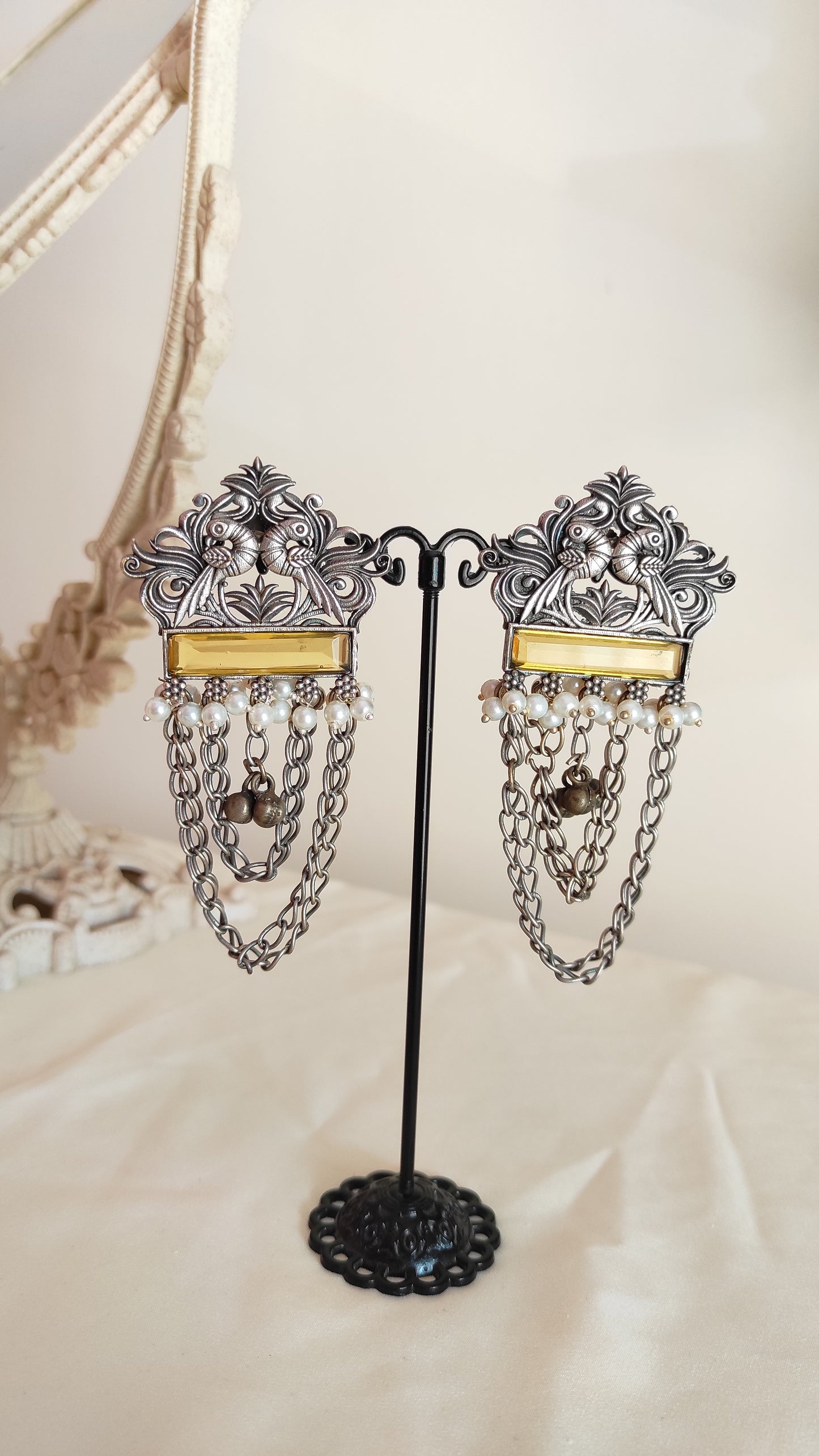 Mayuri earrings