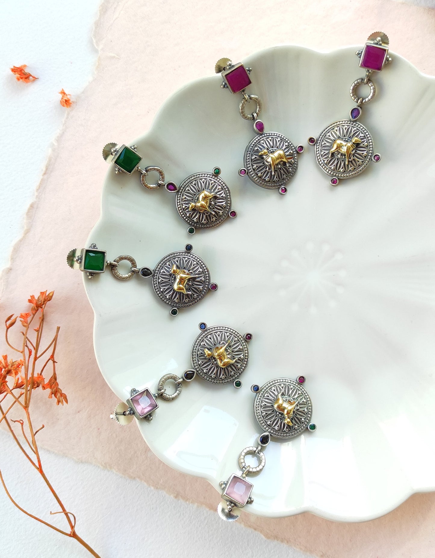 Nandi dualtone earrings