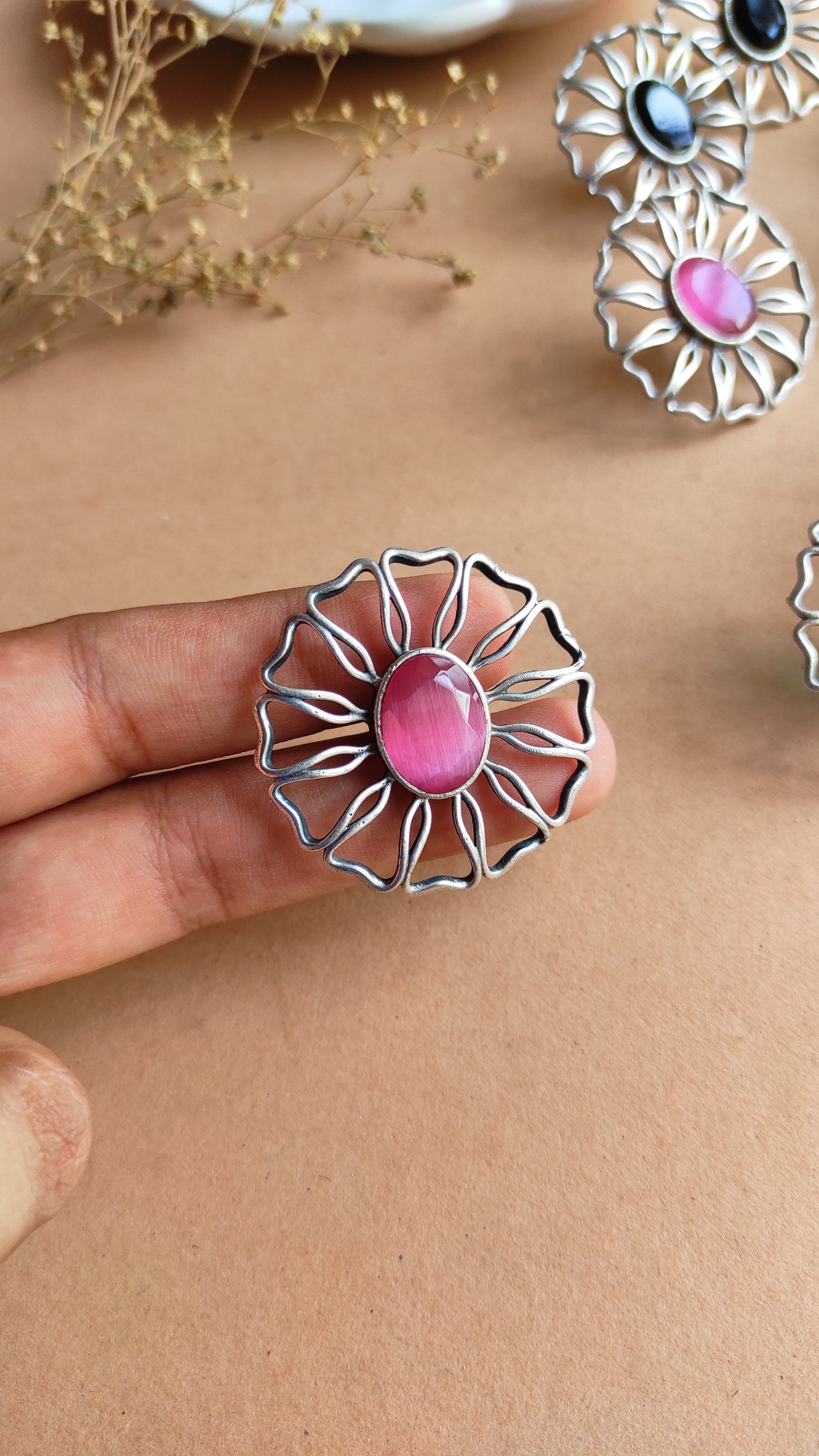 Zinnia flower stud earrings