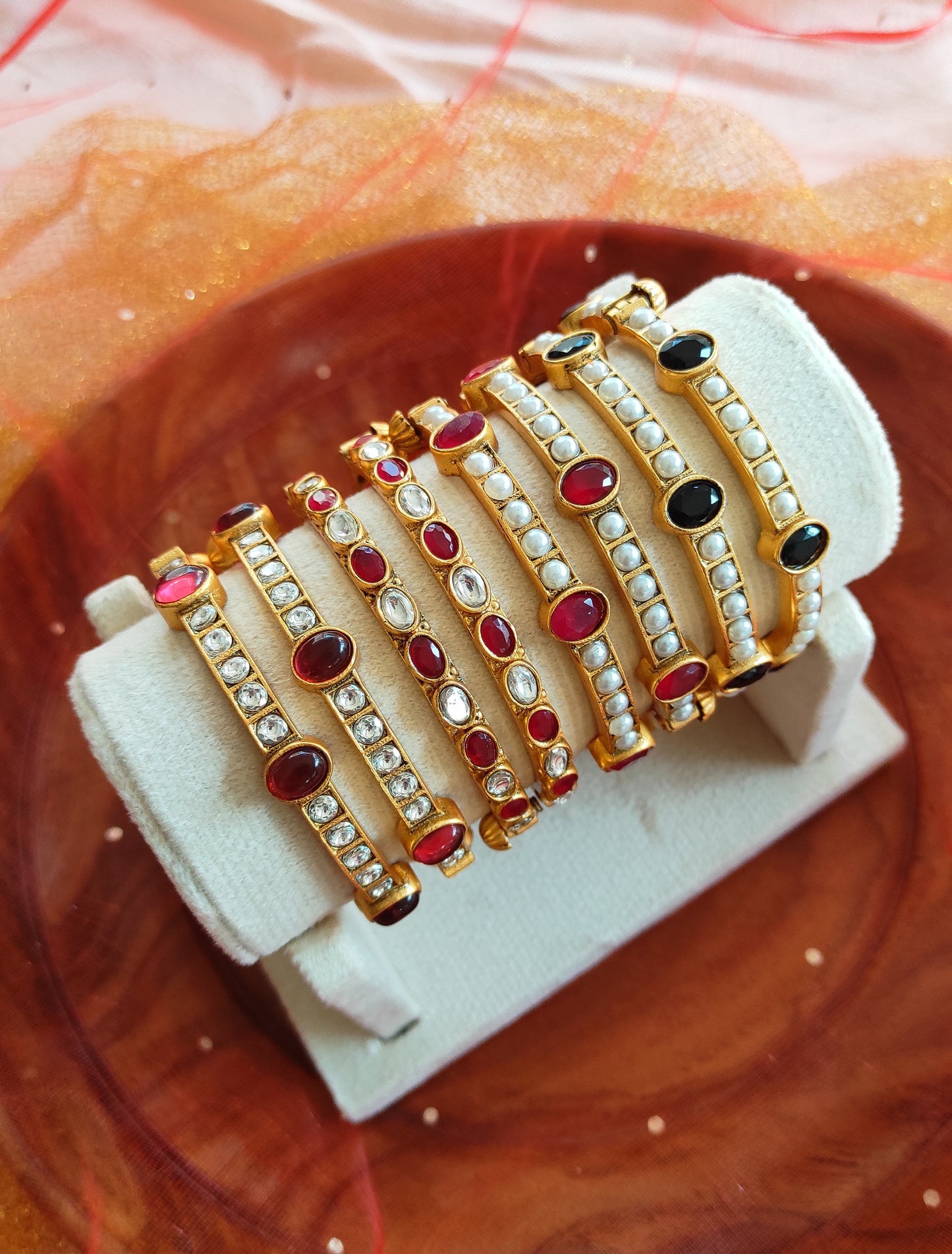 Antique gold bangles in black stone and pearls with screw opening