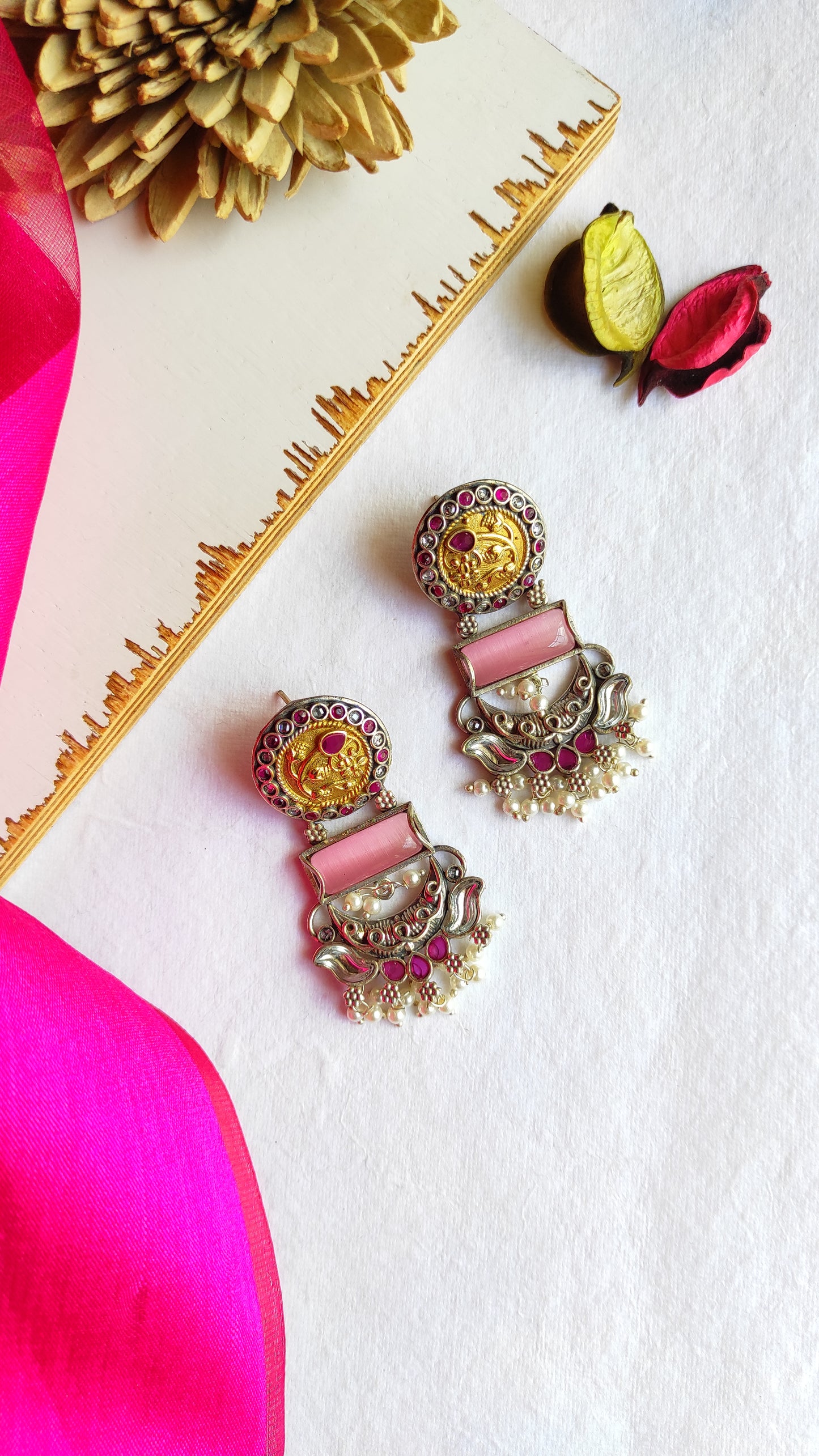Pinky dualtone earrings