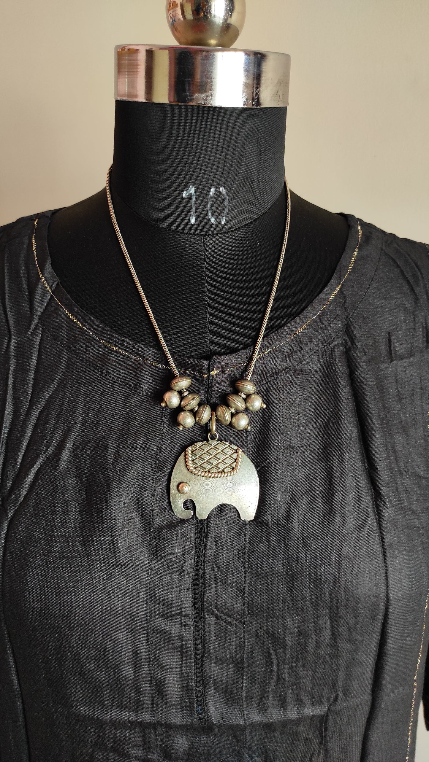 Nandu elephant chain necklace