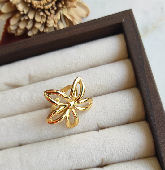 Floral gold plated adjustable finger ring