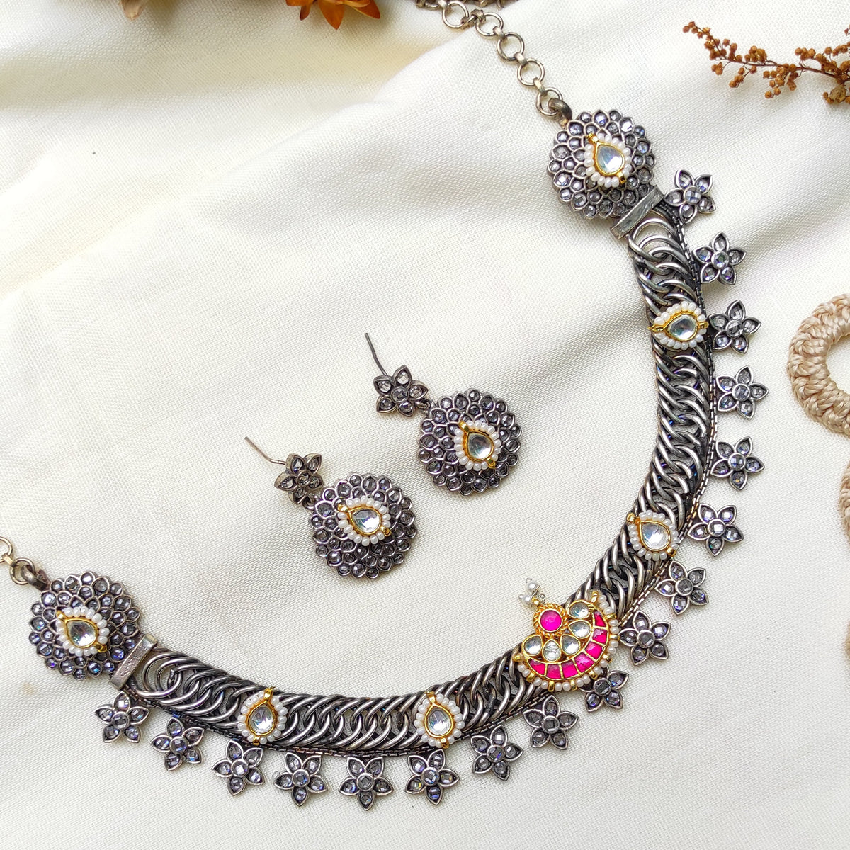 Ragini pachi kundan necklace