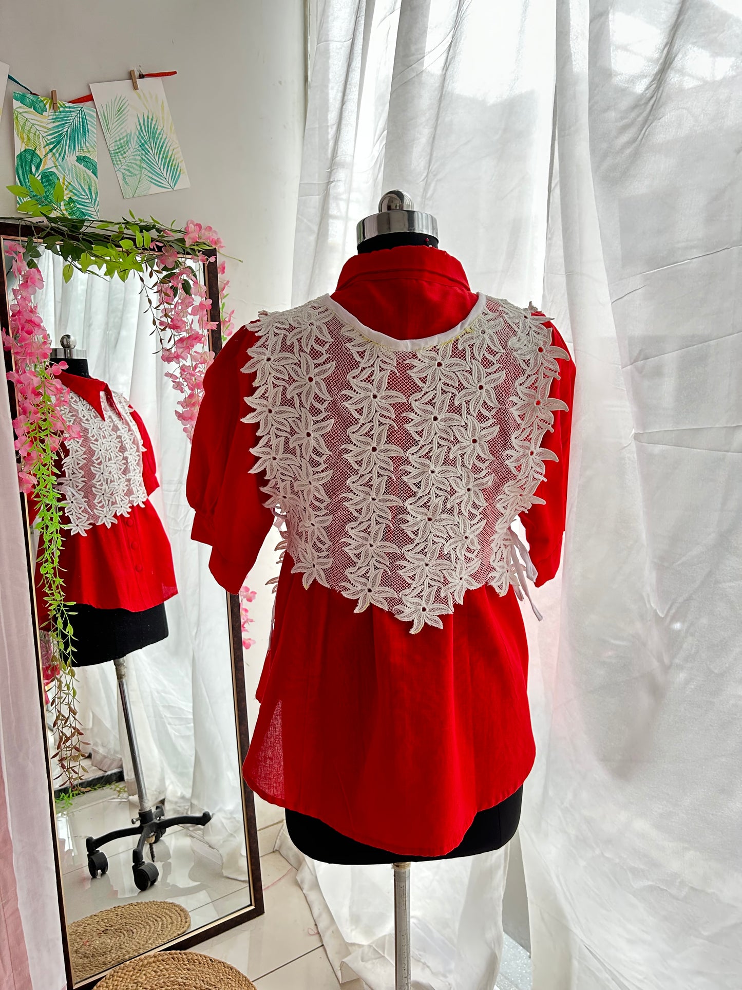 Red White Lace Vest Shirt Set