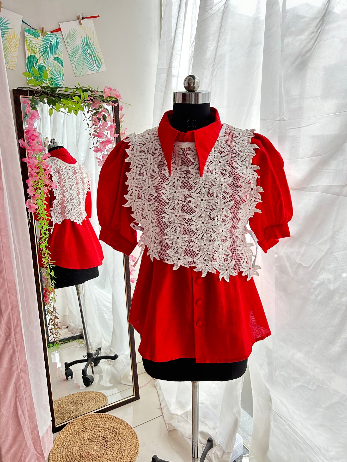 Red White Lace Vest Shirt Set