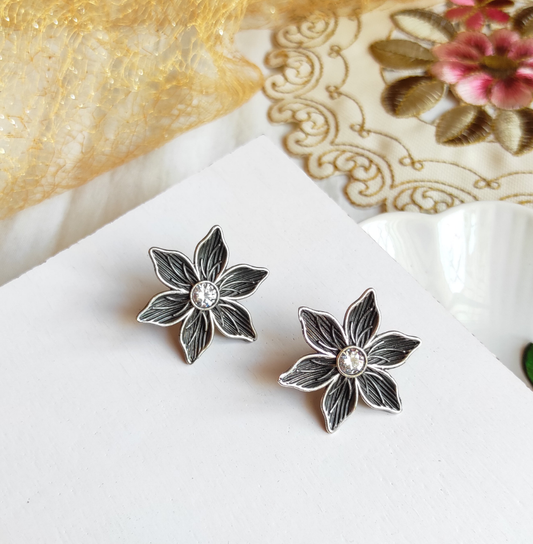 Flower silver replica studs