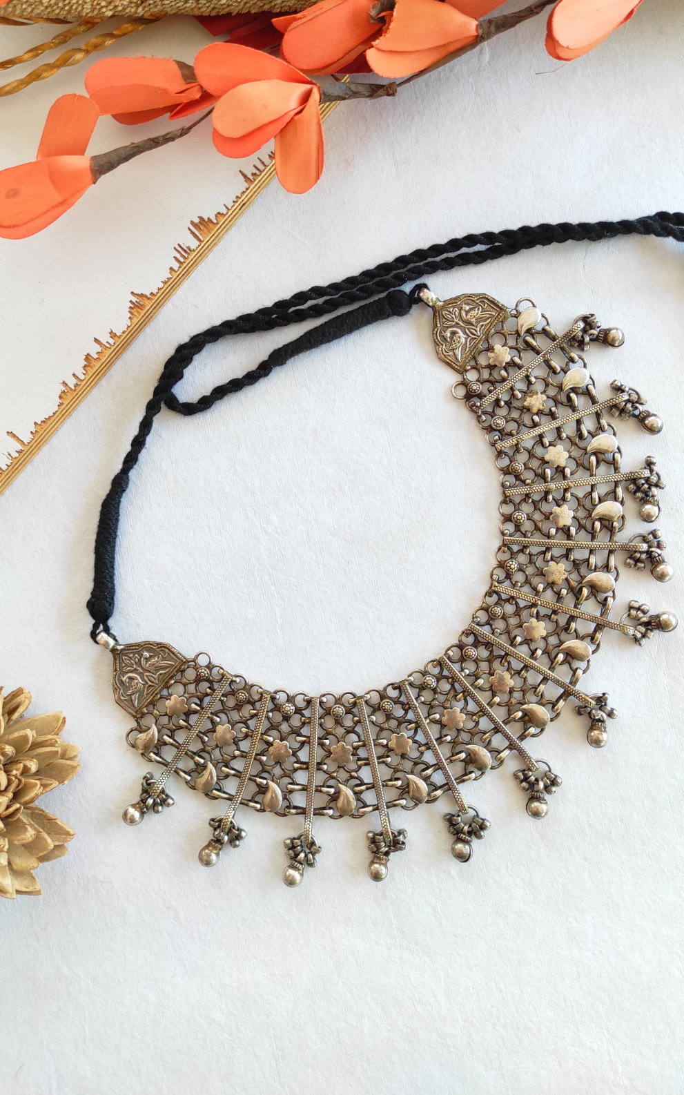 Maya silver lookalike statement necklace
