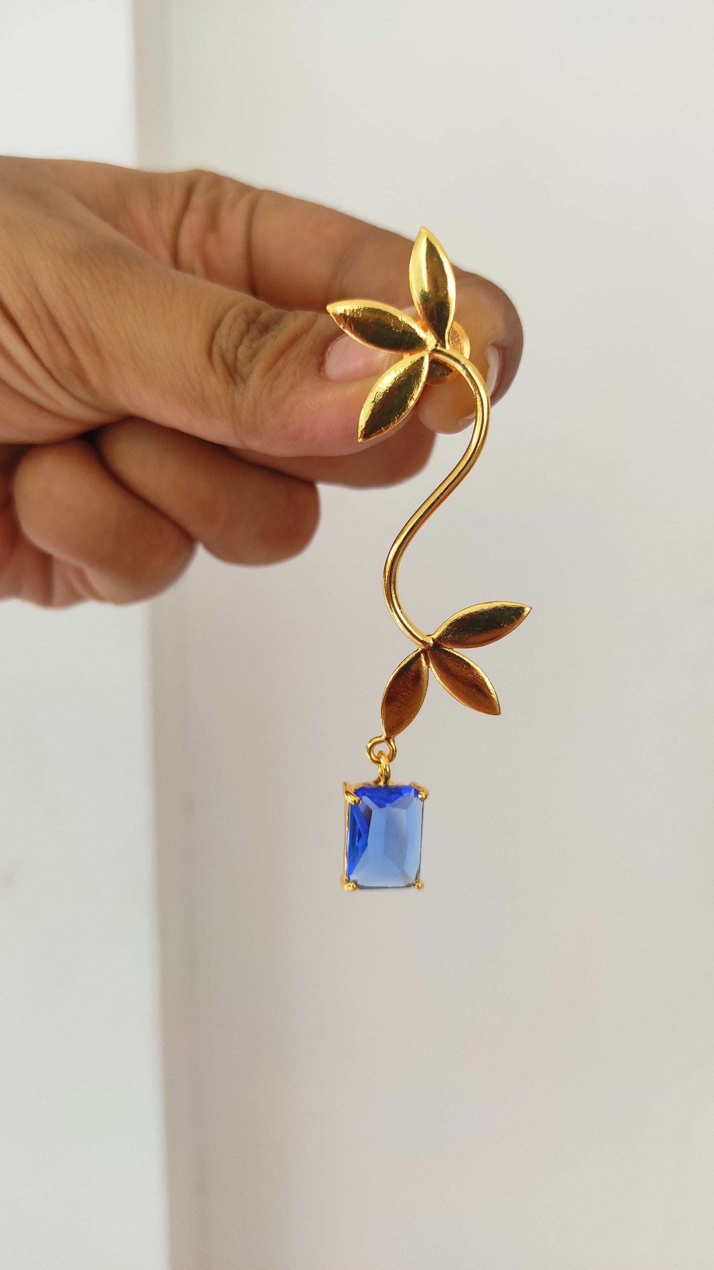 Golden leaf earrings