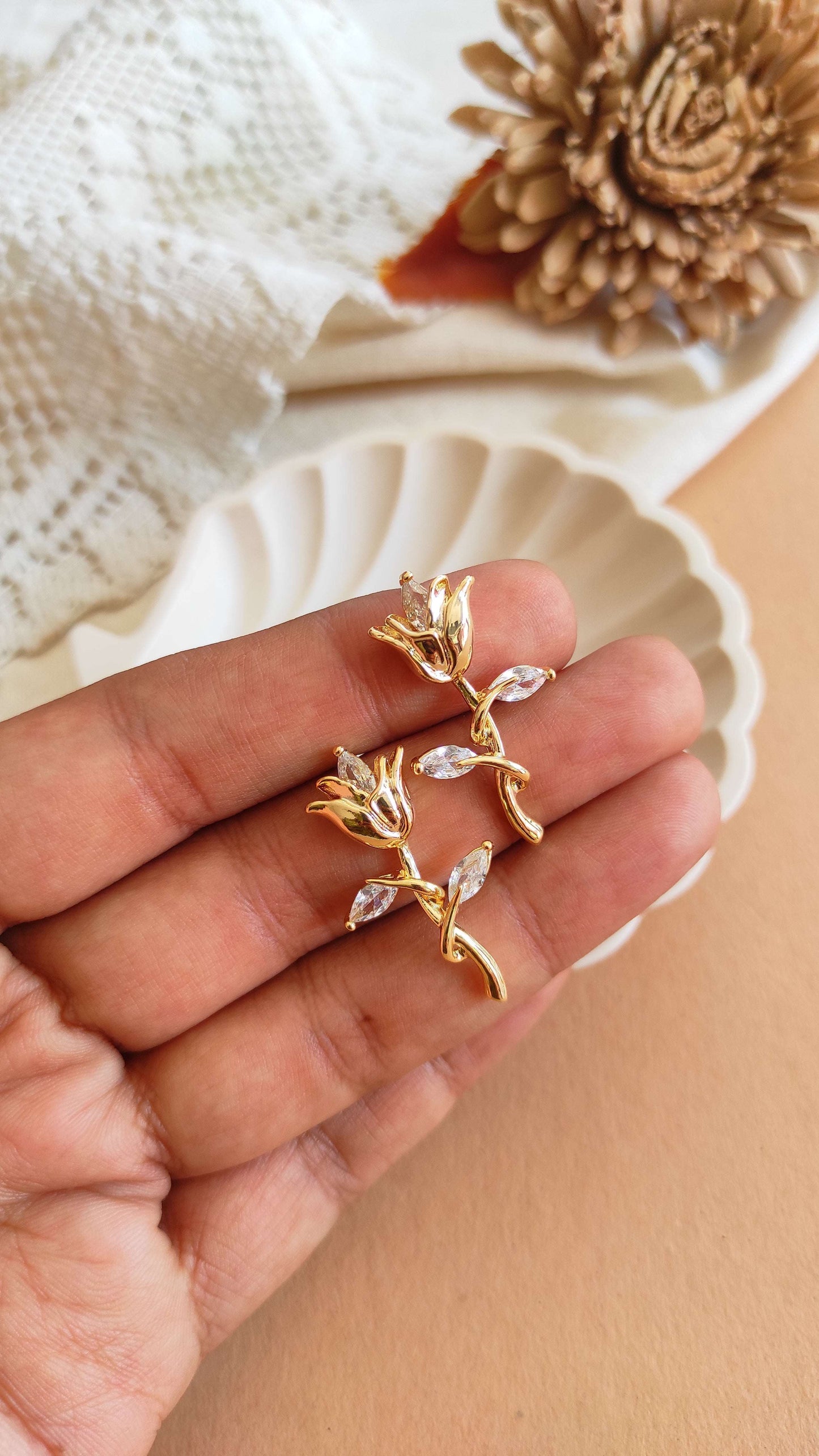 Korean crystal rose stud earrings