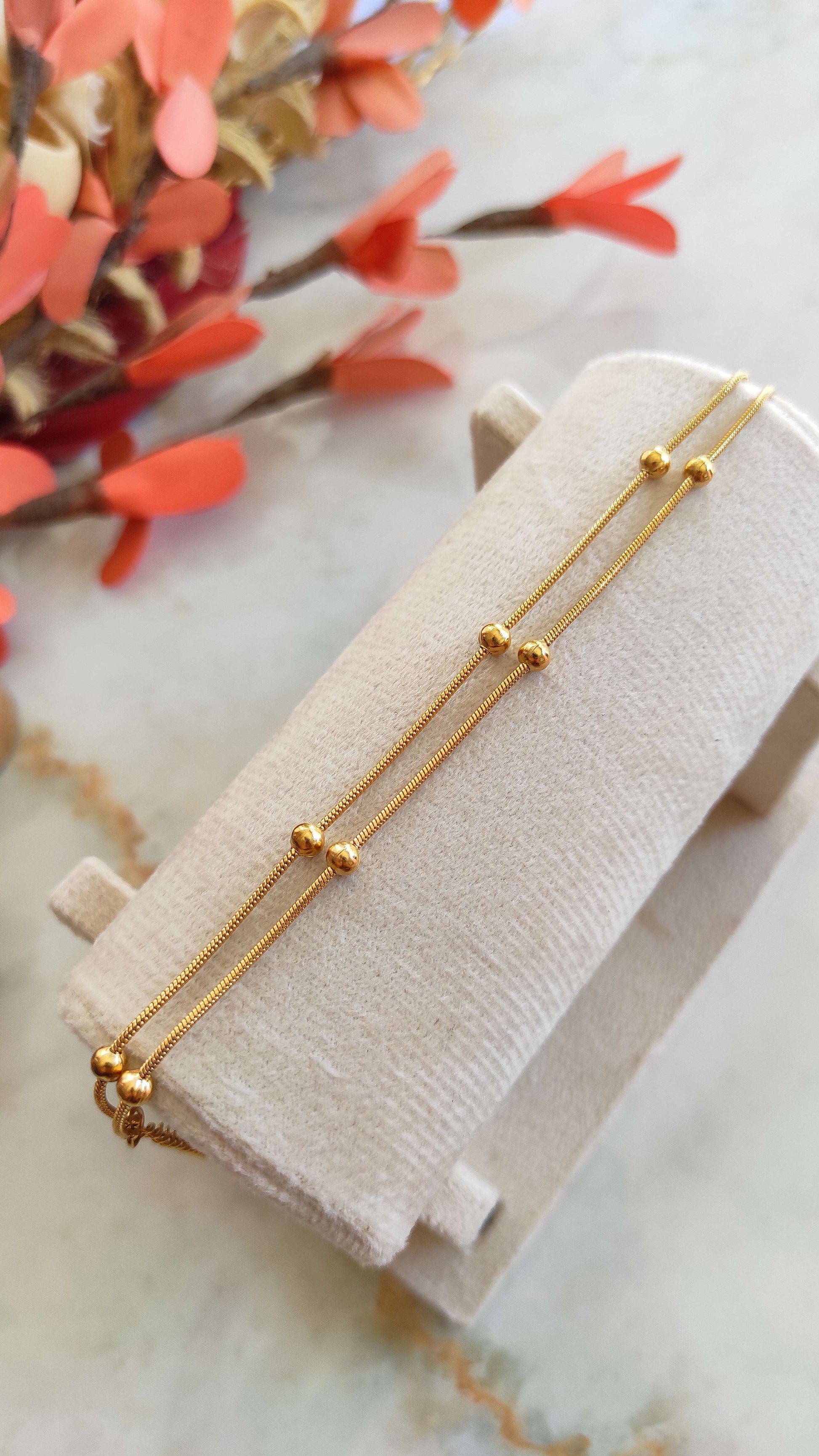 Golden double chain bracelet