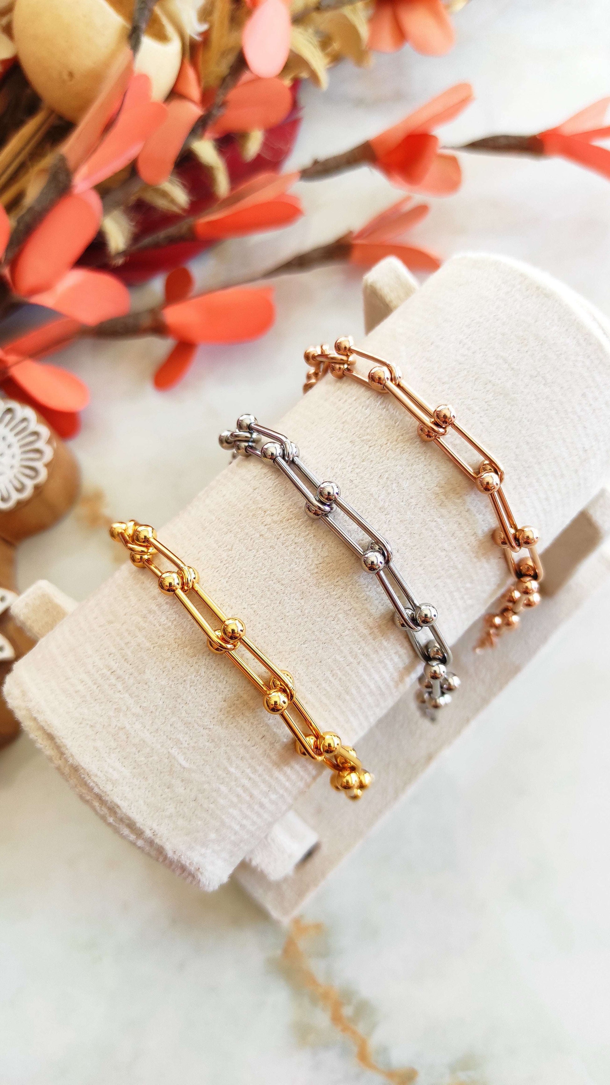 Anti tarnish link bracelet