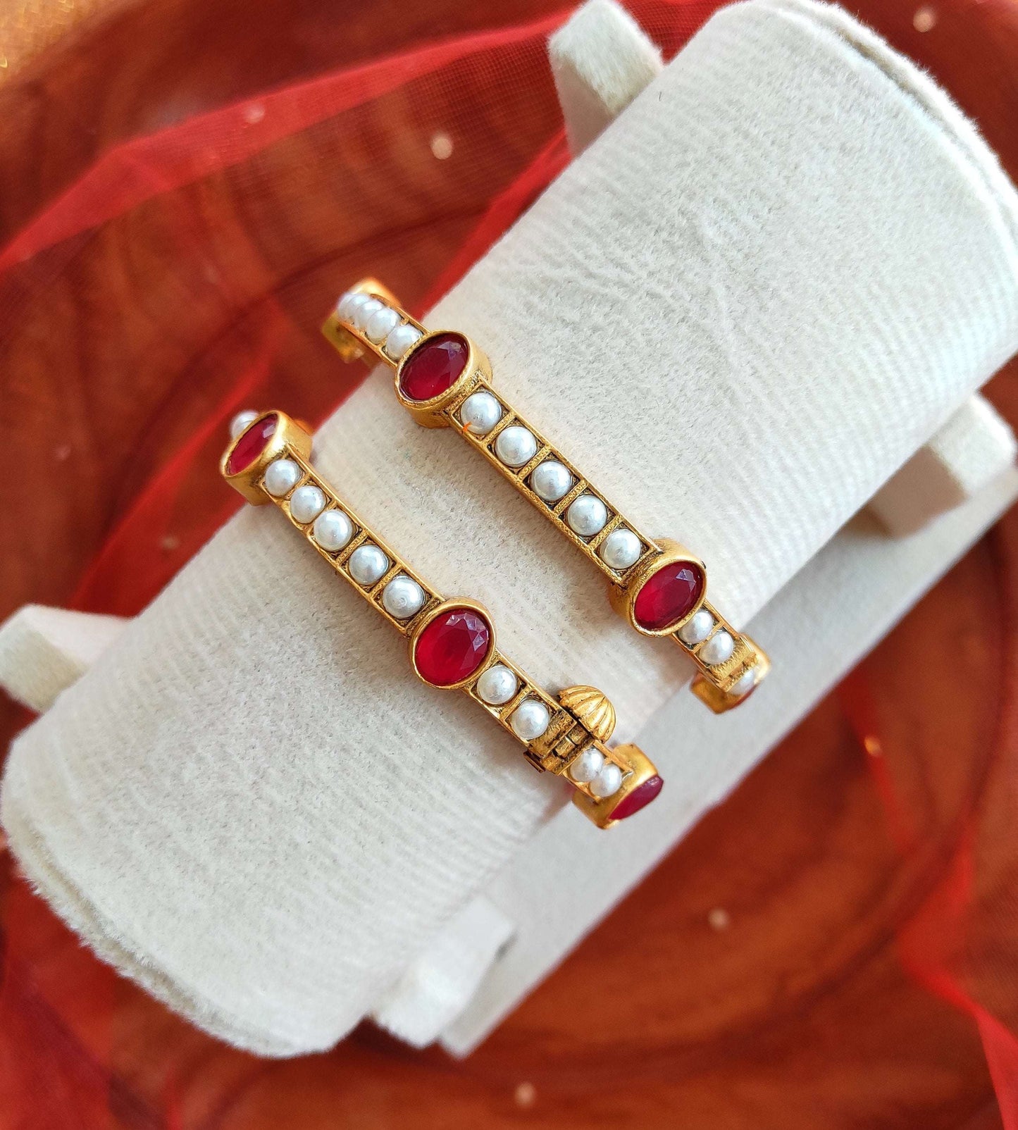 Antique gold bangles with screw opening