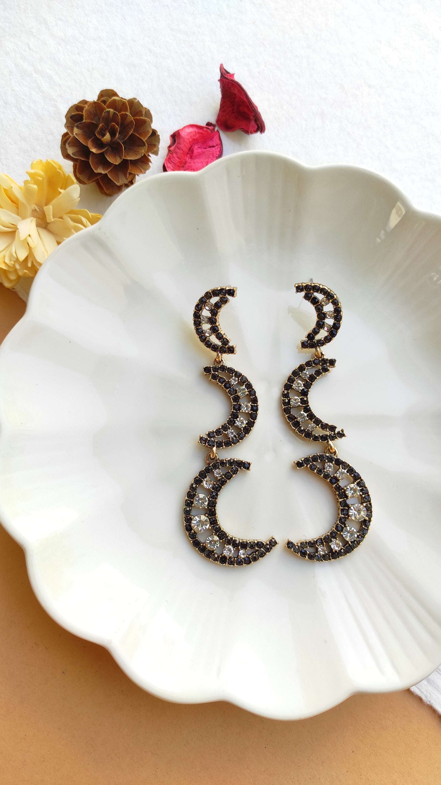 Hanging Moon Earrings 