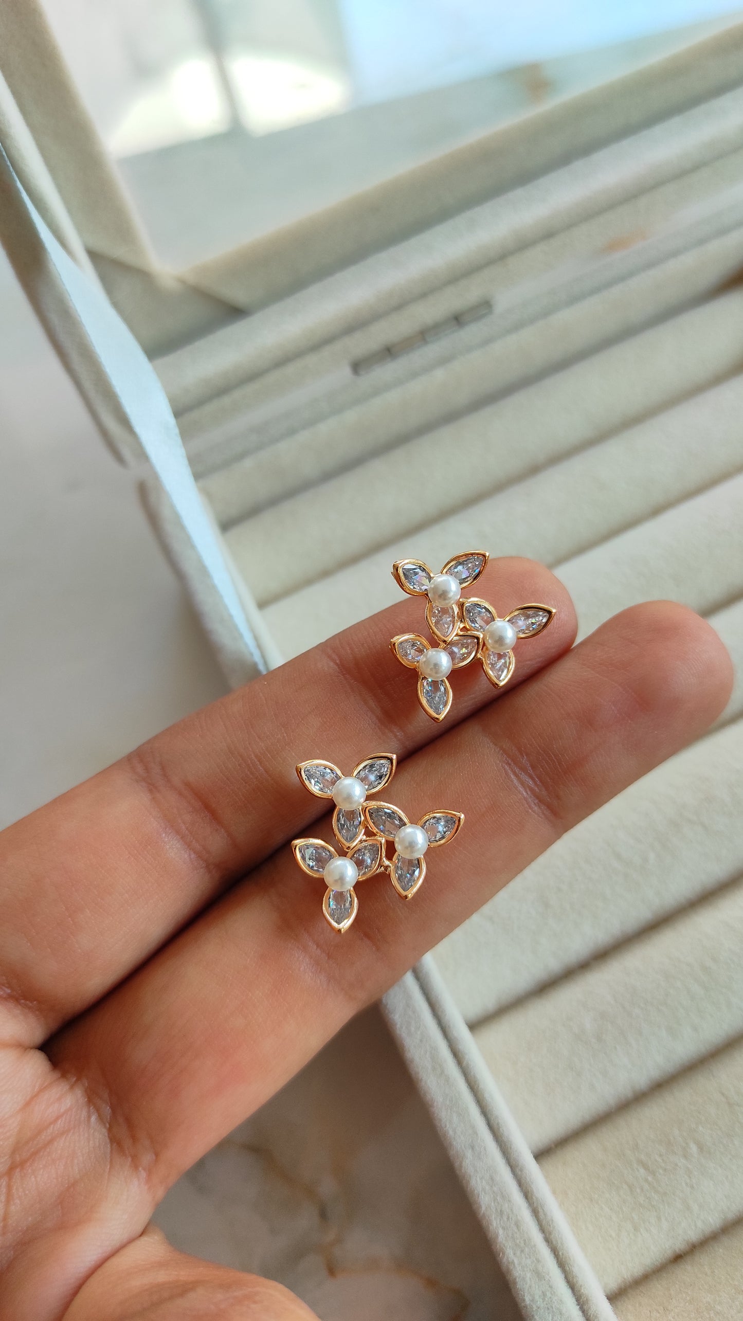 Korean crystal floral stud earrings
