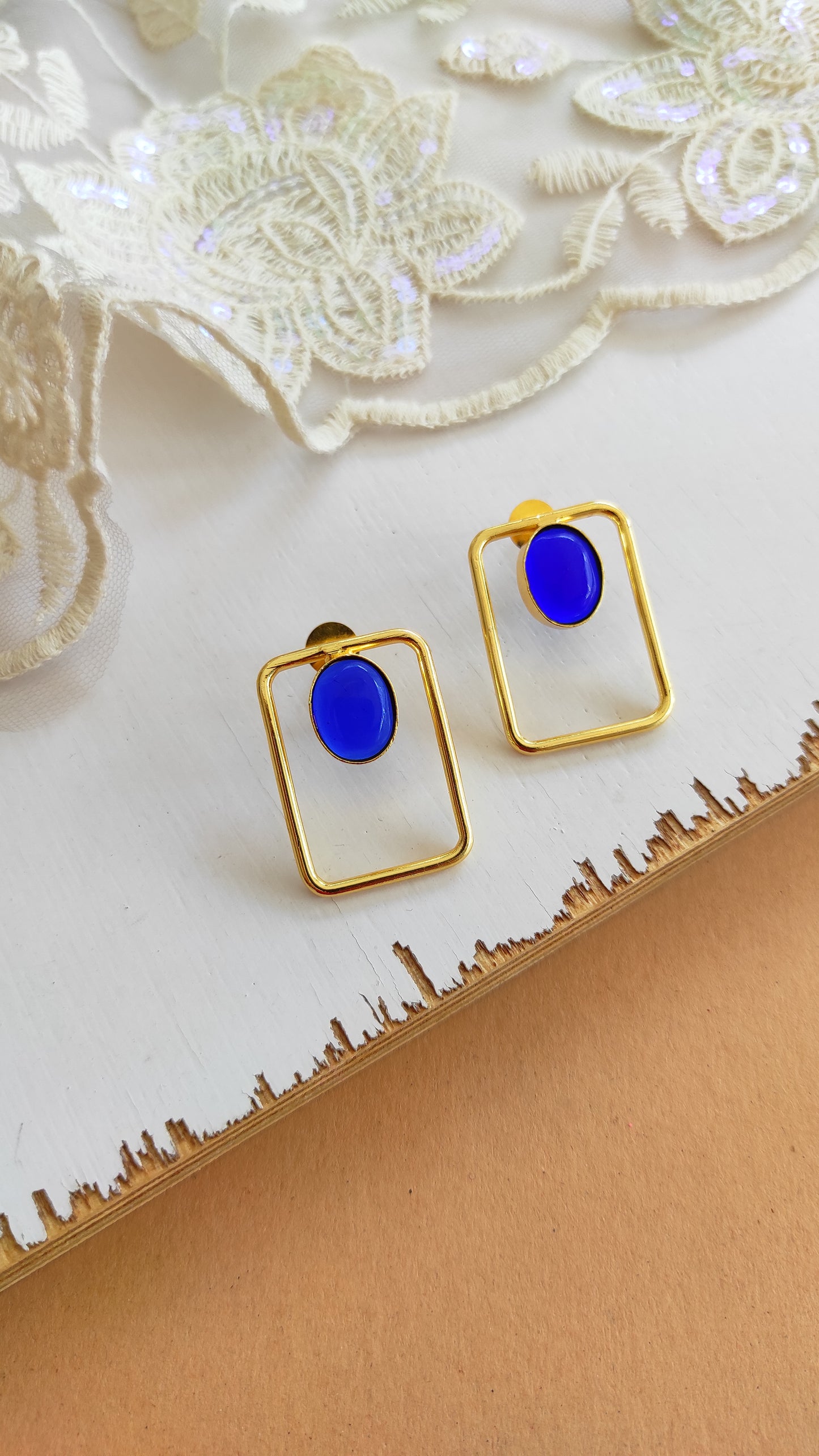 Rectangle stone studs