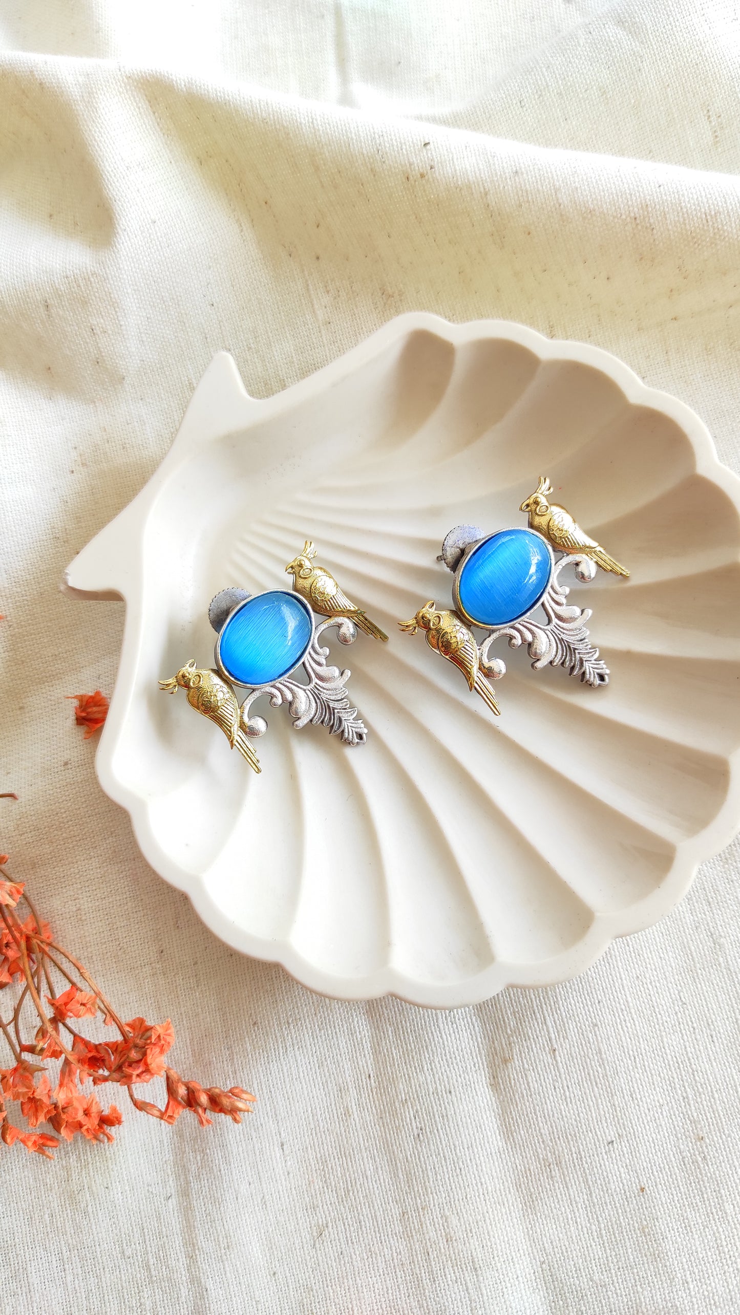 Chirpy bird dual tone studs earrings