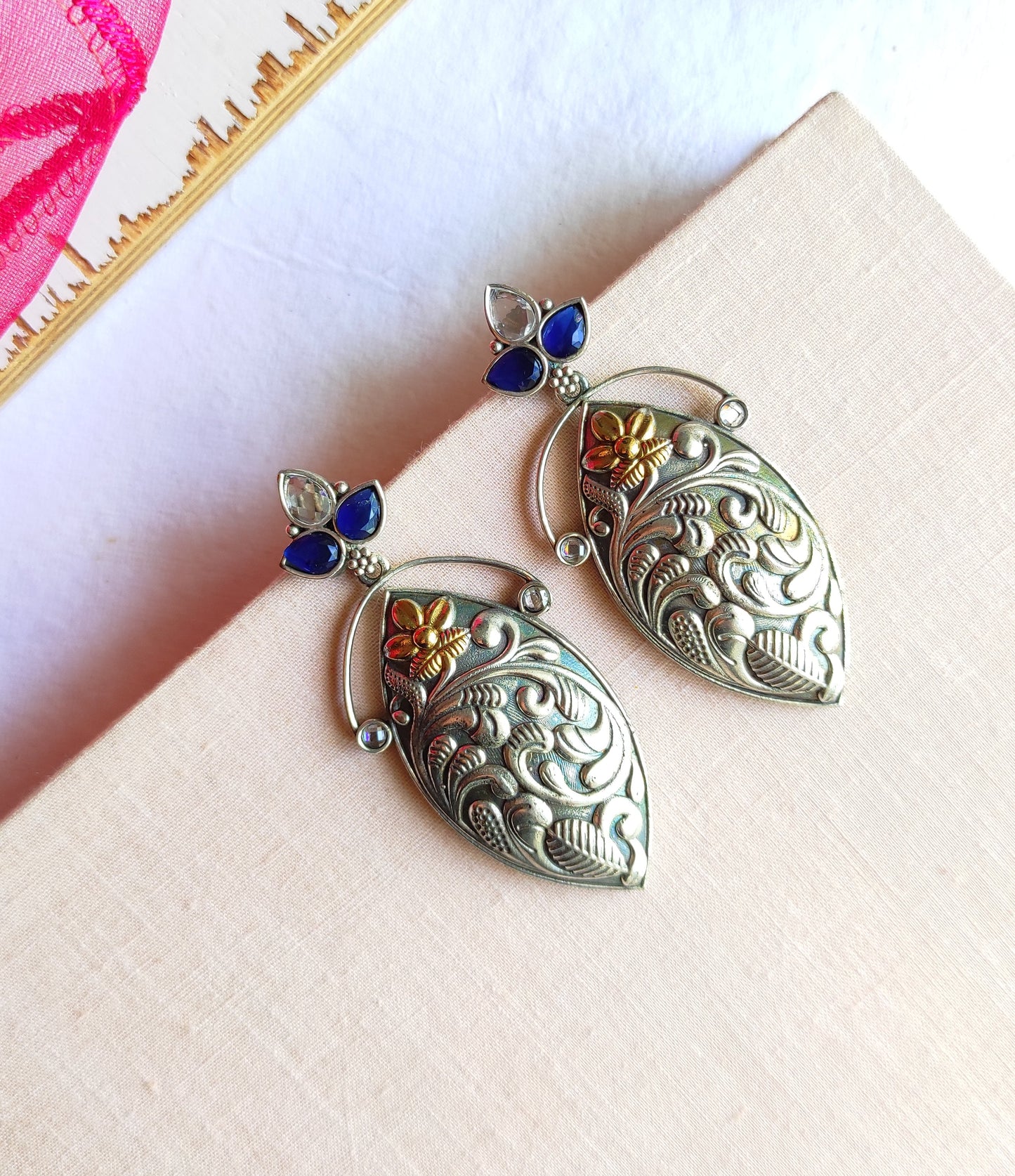 Pankati dualtone earrings with premium glass stones DTE3