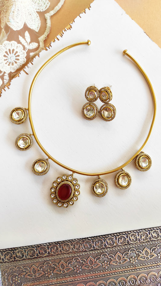 Chandramukhi Moissanite Hasli set