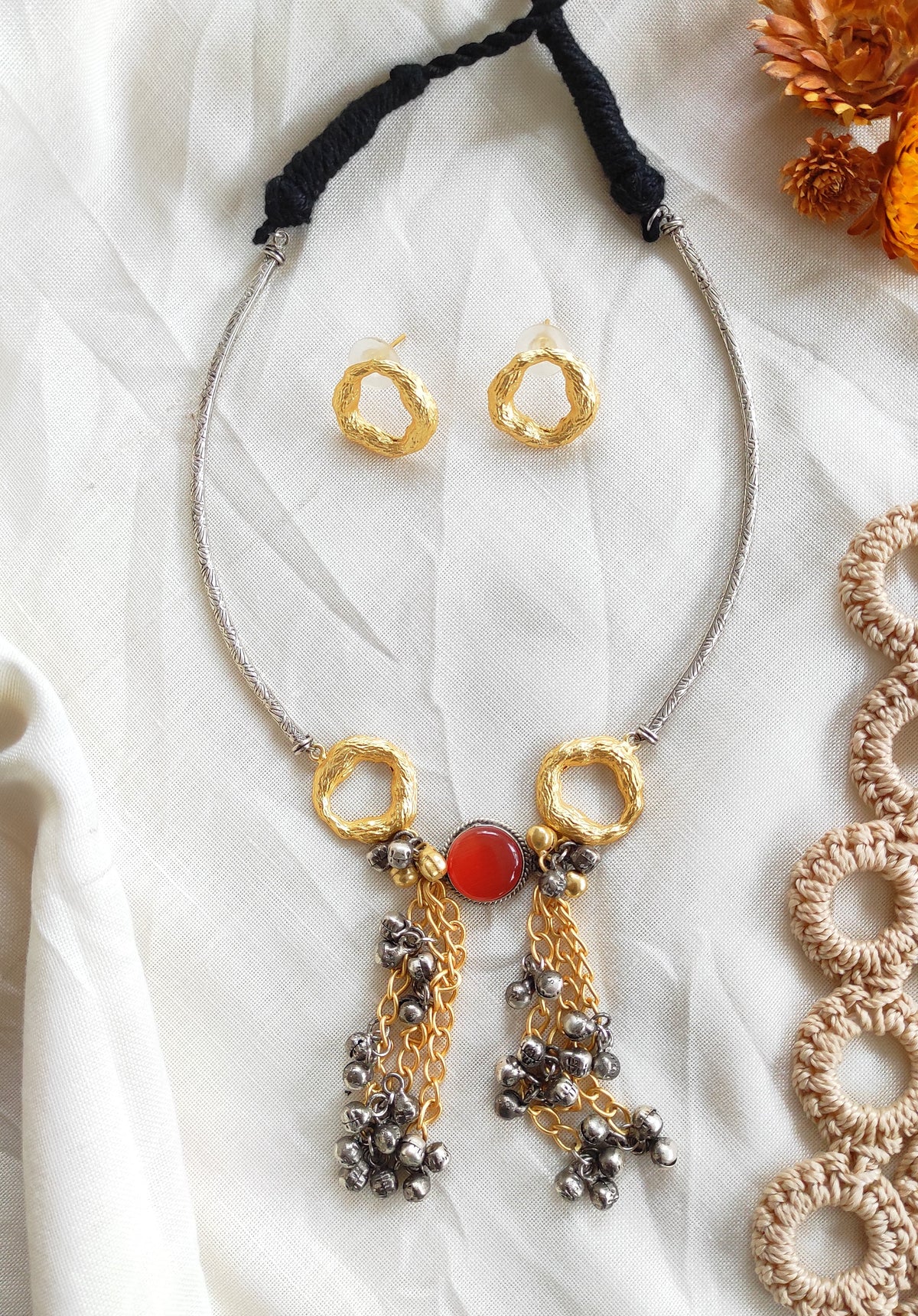 Kesari semi hasli necklace set