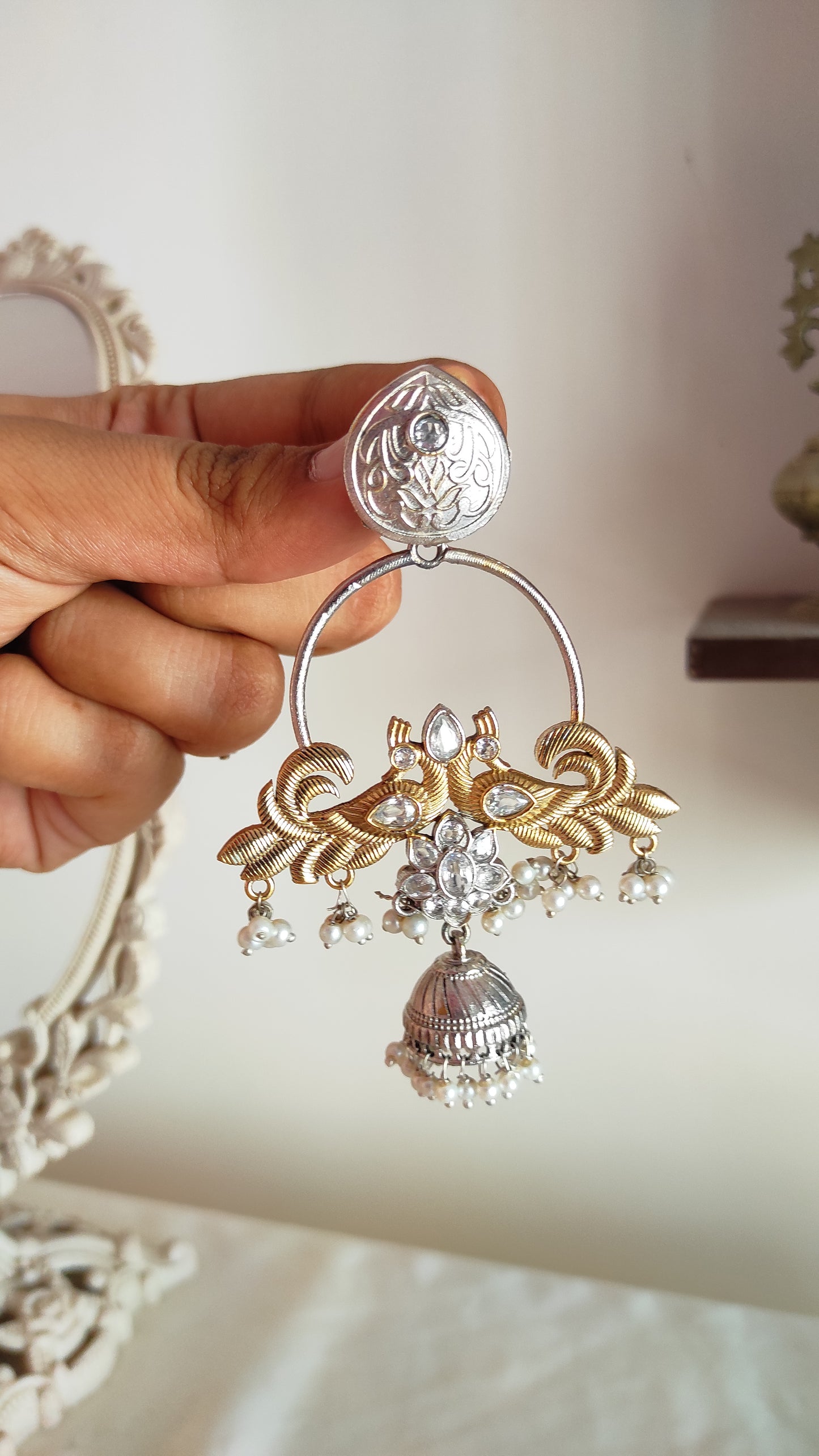 Vaishakhi dualtone statement jhumki earrings