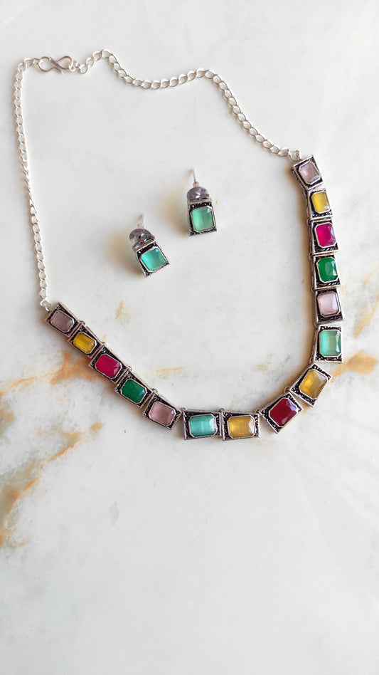 Multi color stone necklace set