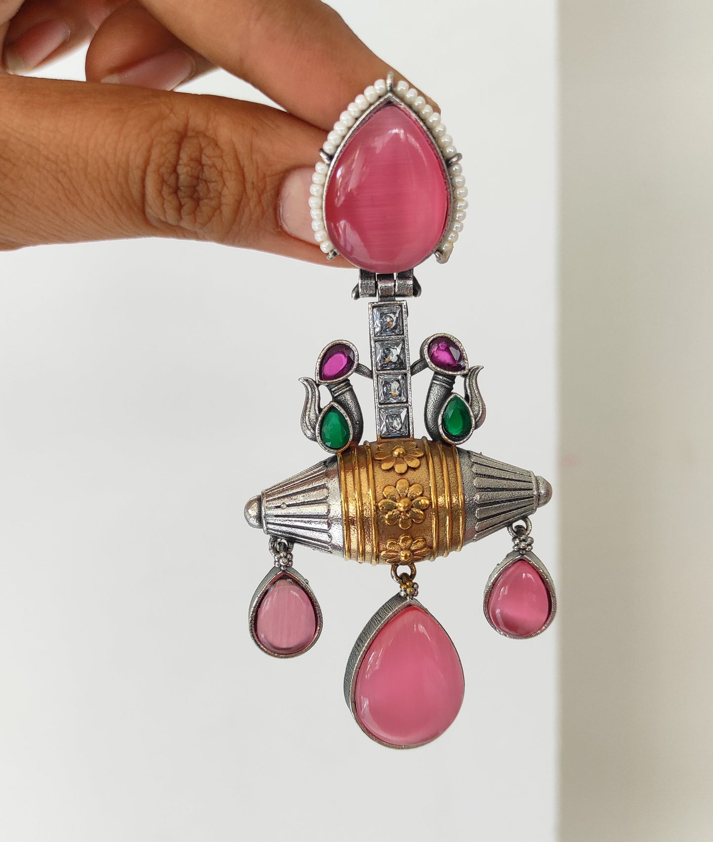 Gulaabi dualtone festive earrings