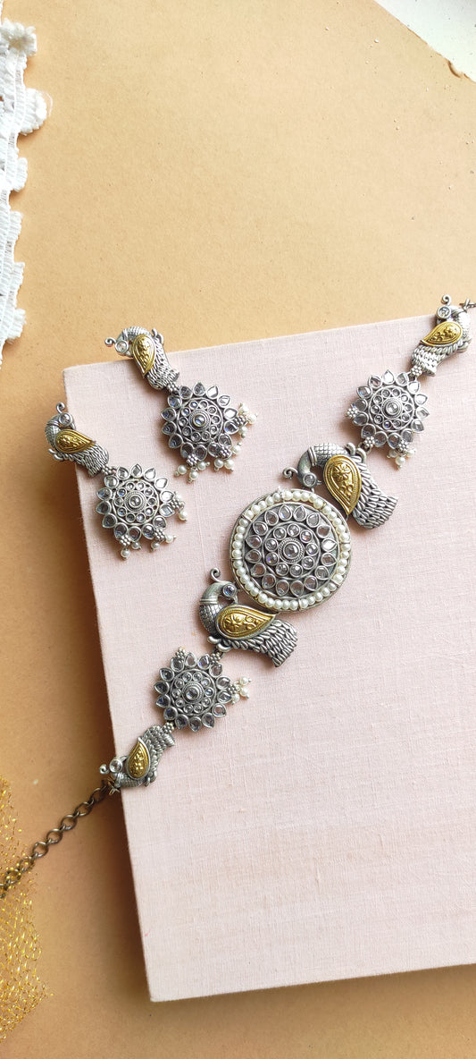 Diksha dual tone choker set