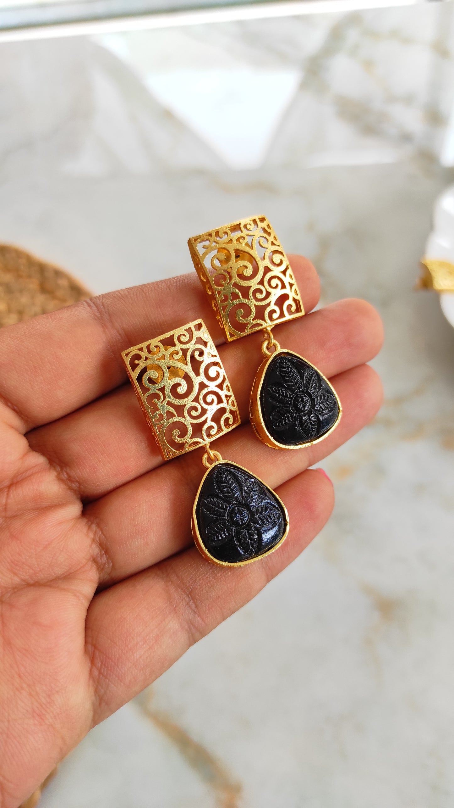Barikee golden earrings