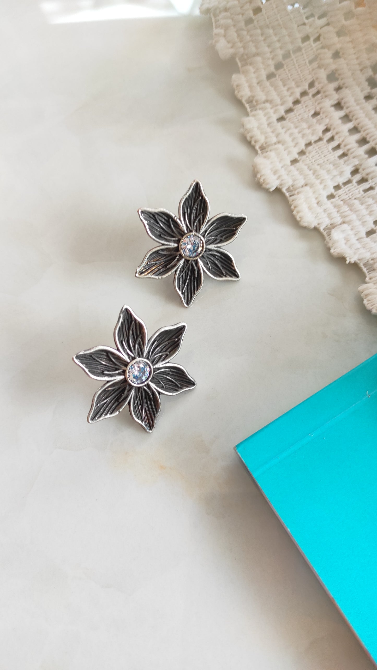 Floral zirconia studs