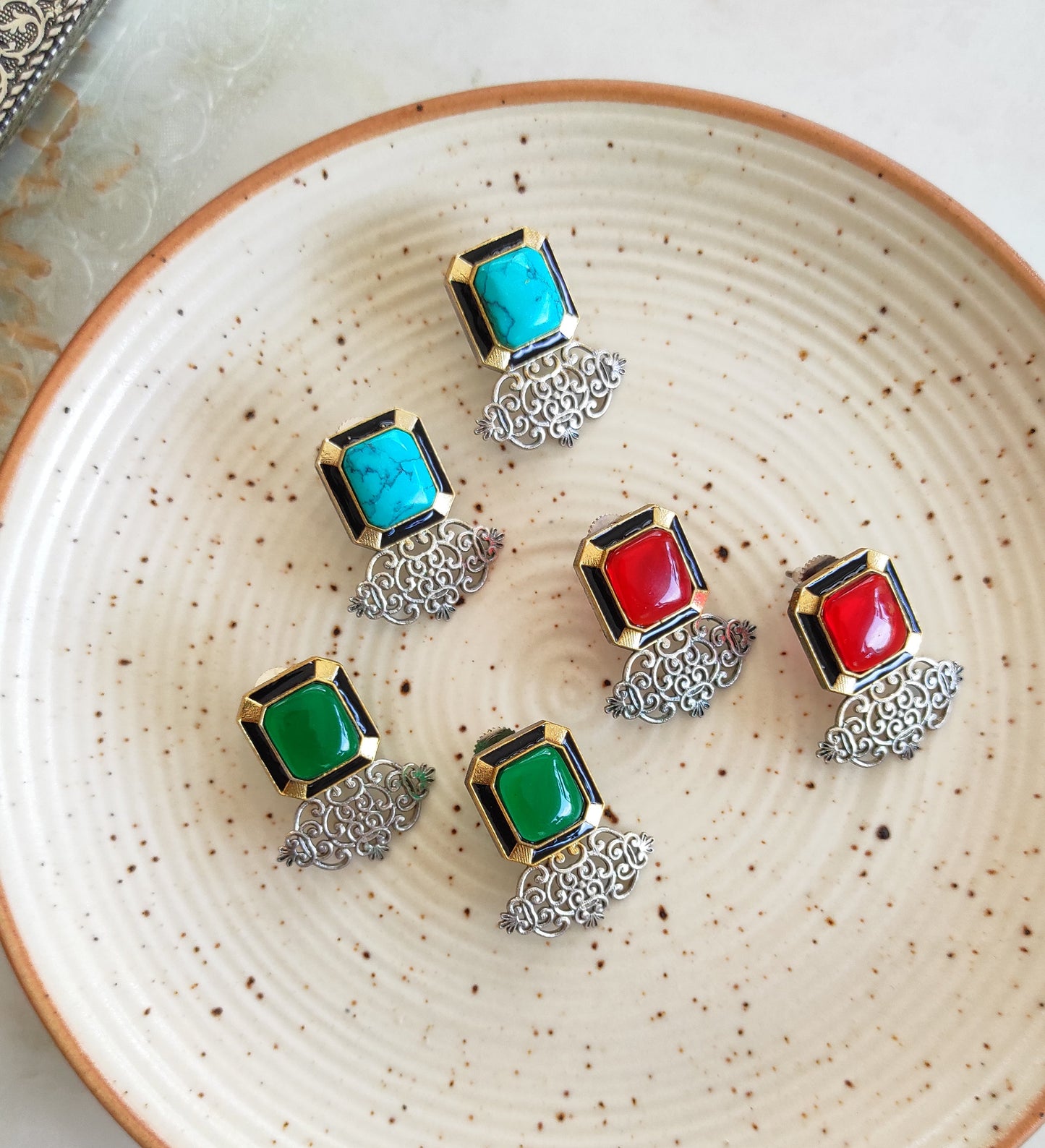 Silver lookalike studs earrings DTE2