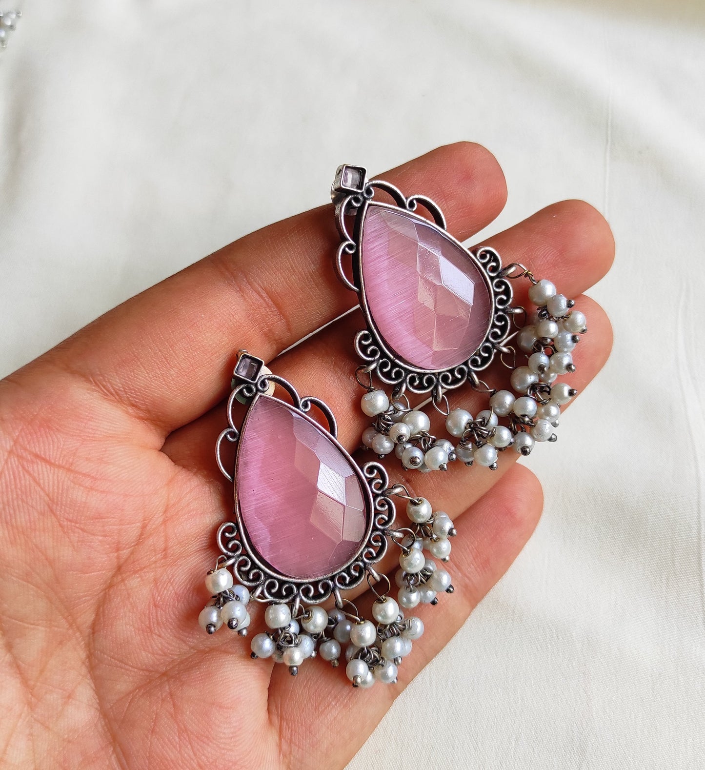 Tear drop studs with color stones and pearl hangings