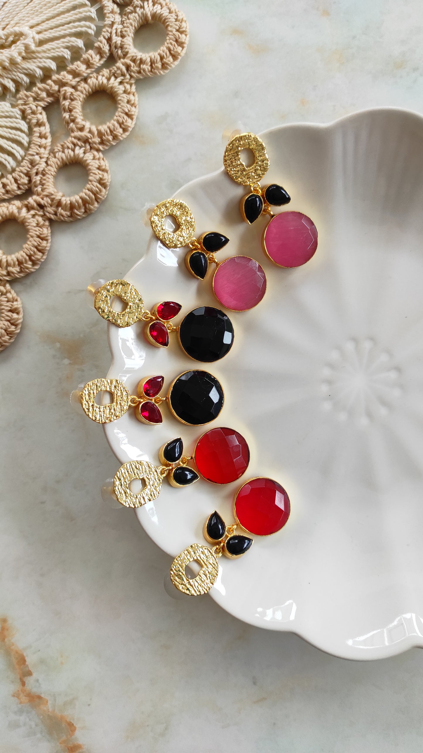 Tara golden earrings