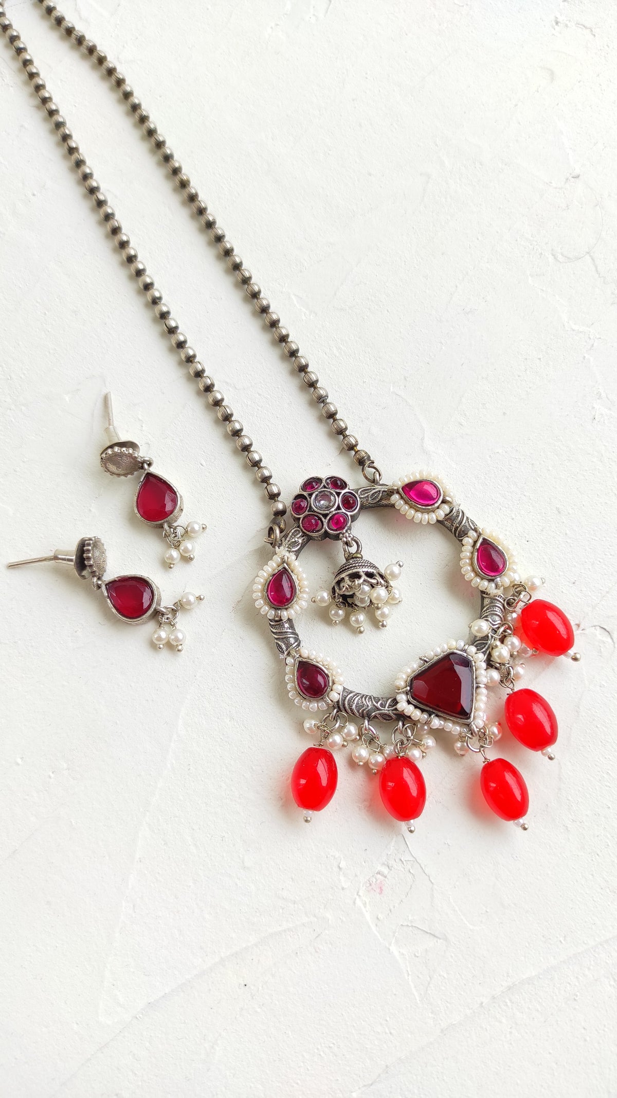 Red silver replica long chain set