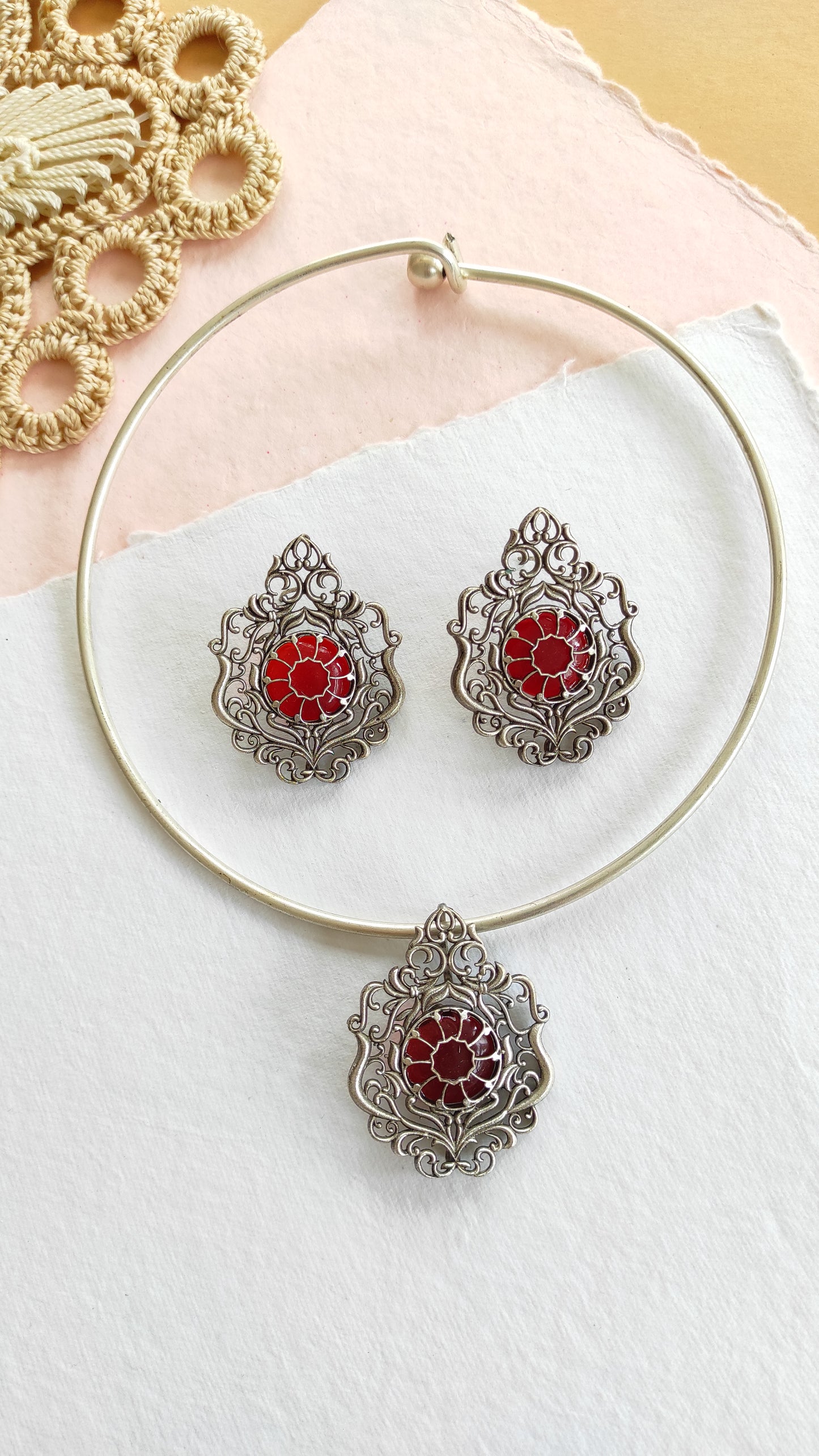 Tiara hasli necklace set
