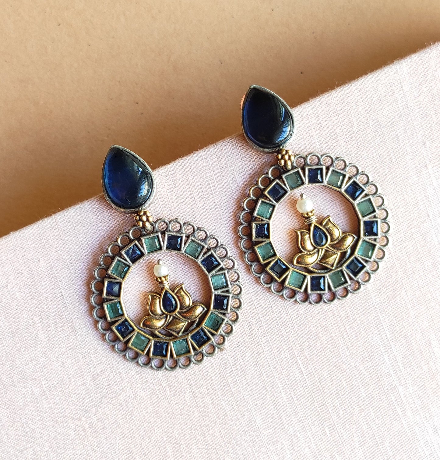 Gini dualtone earrings DTE1