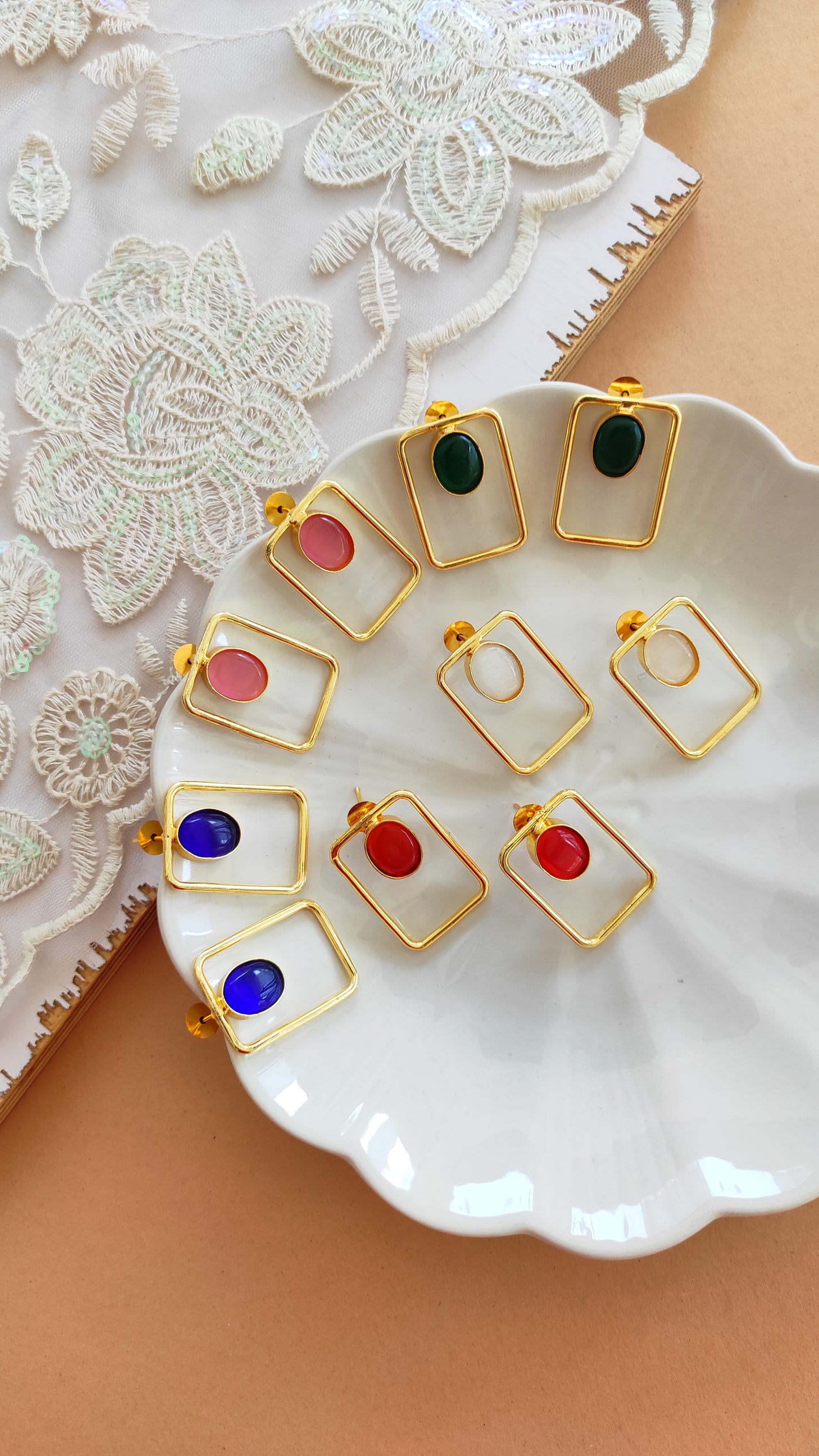 Rectangle stone studs