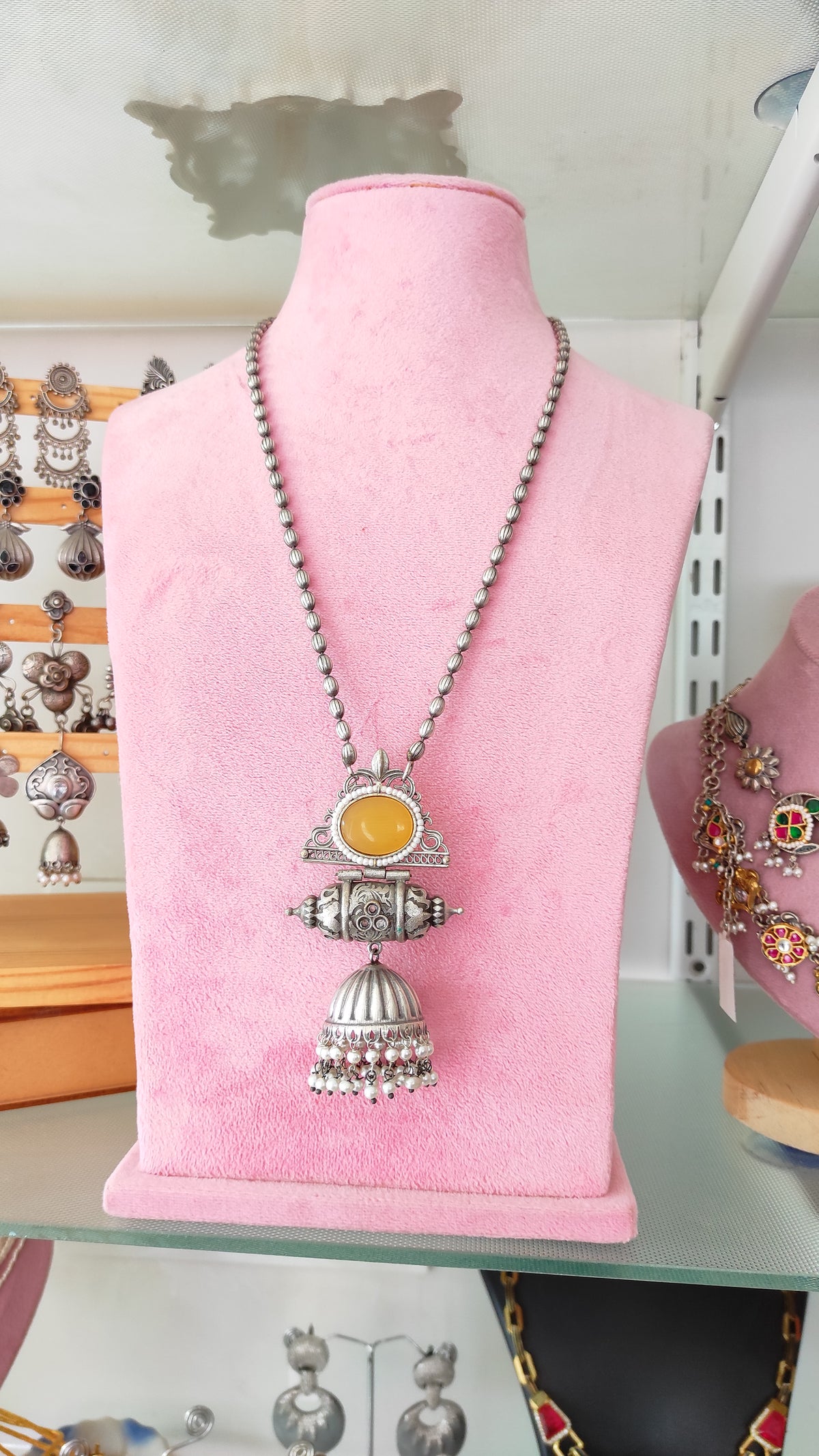 Prerna long chain with statement jhumka pendant