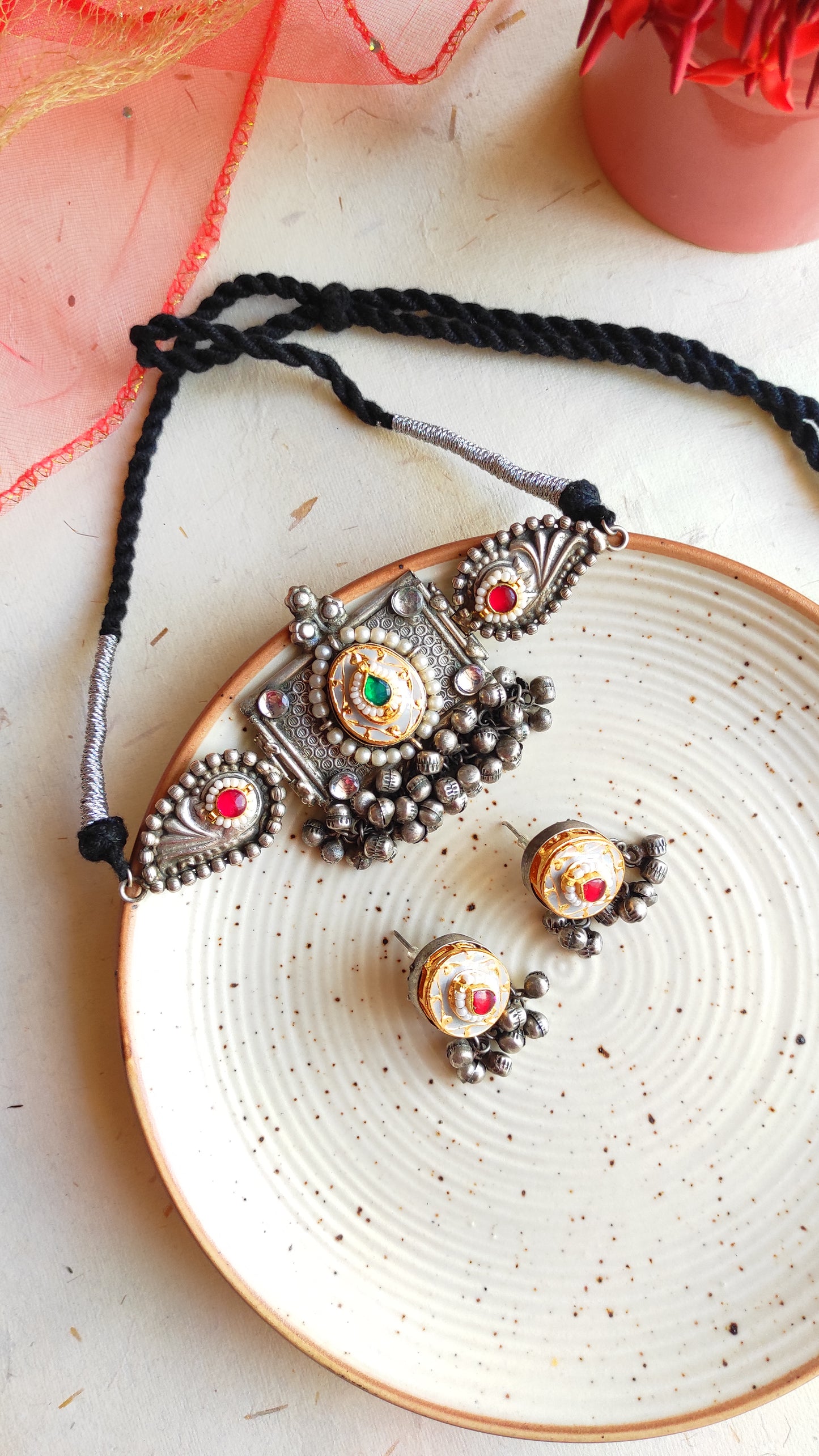 Pranati pachi kundan fusion choker necklace set