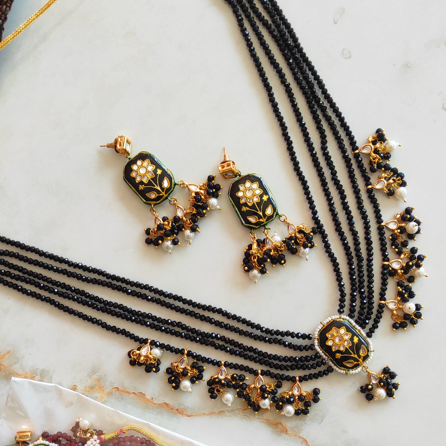Black beaded traditional Rajasthani laakh necklace