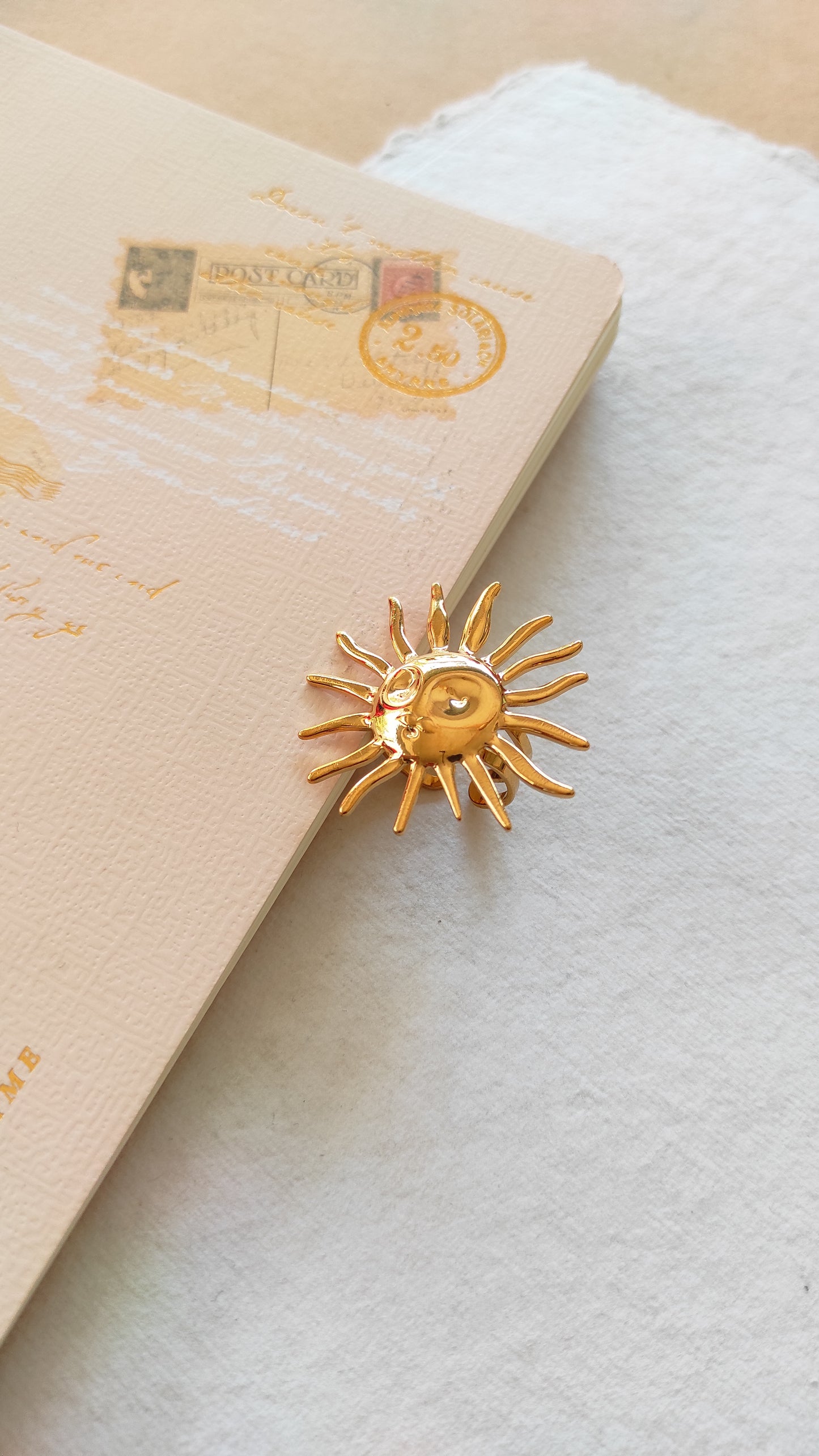 Sunny golden adjustable ring